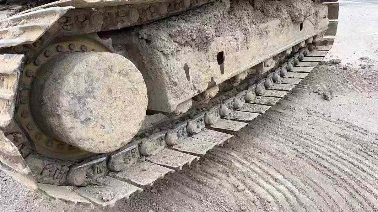 Buy Kobelco SK200-8 Used Excavator / 7 Used Kobelco SK200-8 Excavator 2016 Model / 7