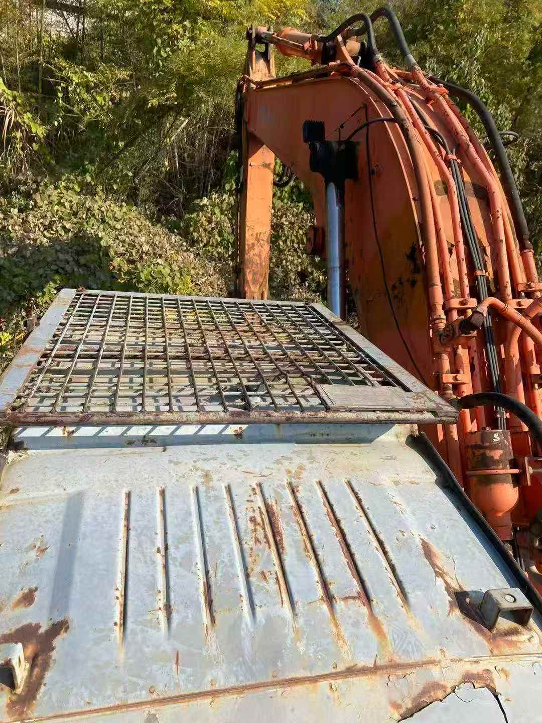 Buy Hitachi ZAXIS200 Used Excavator / 5 Used Hitachi ZAXIS200 Excavator 2016 Model / 5