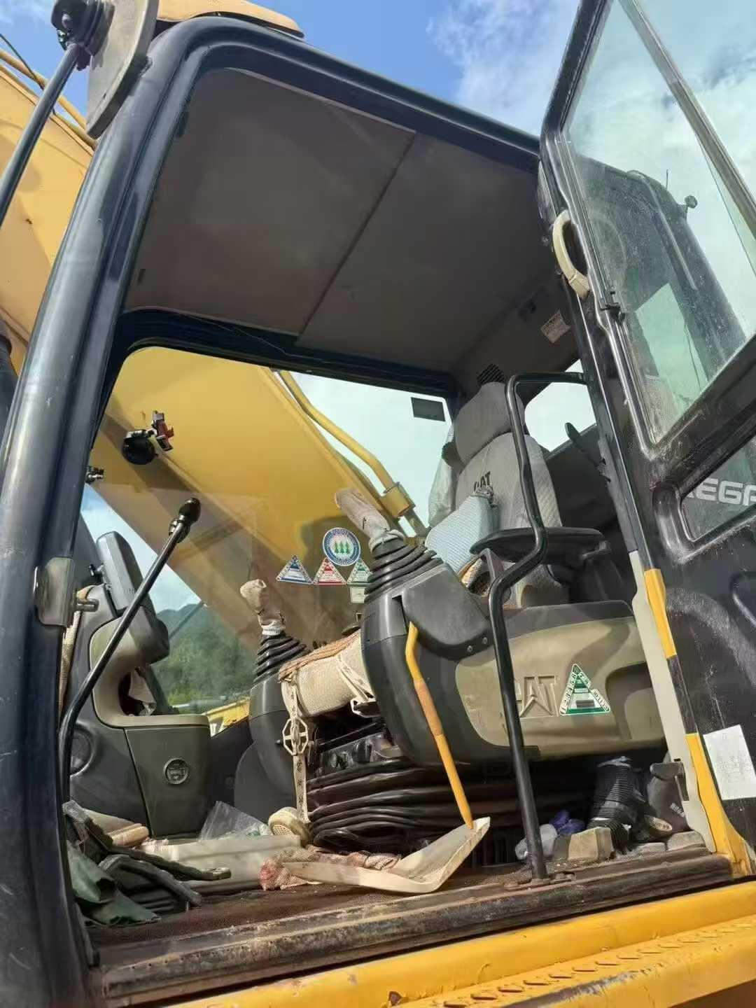 Buy Caterpillar 345DL Used Excavator / 4 Used Caterpillar 345DL Excavator 2016 Model / 4