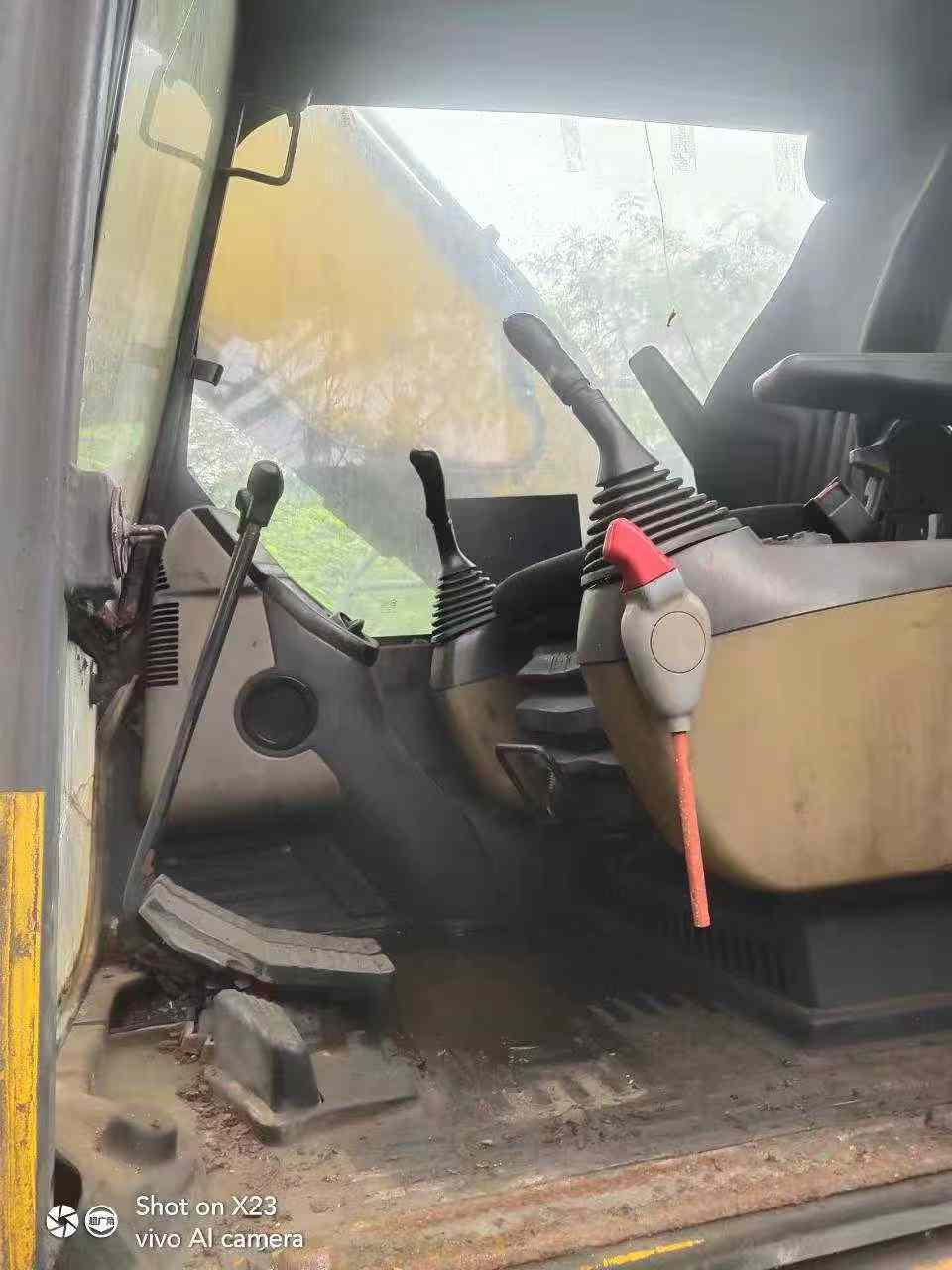 Buy Komatsu PC200 Used Excavator / 8 Used Komatsu PC200 Excavator 2016 Model / 8