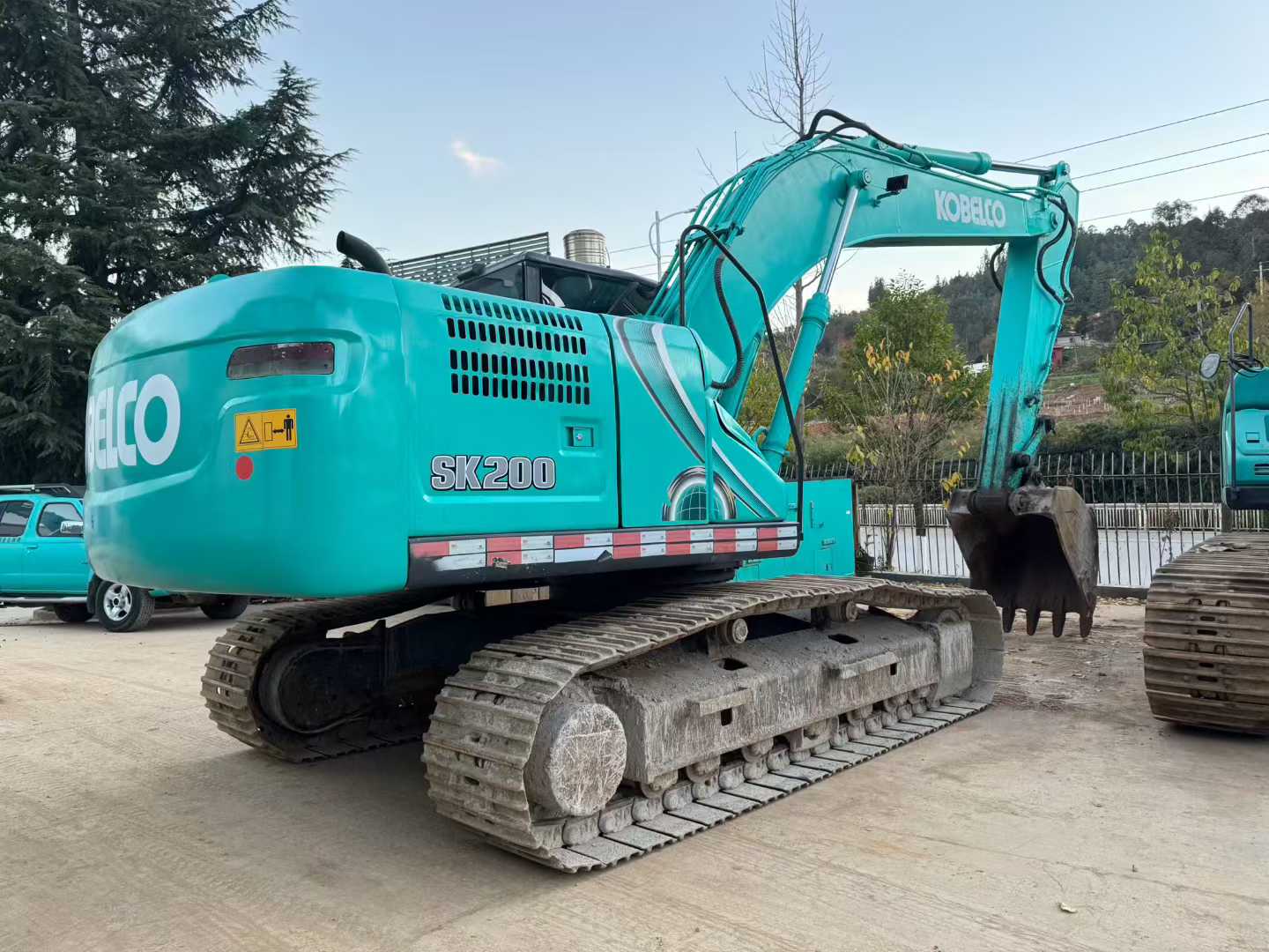 Buy Kobelco SK200-10 Used Excavator / 2 Used Kobelco SK200-10 Excavator 2019 Model / 2