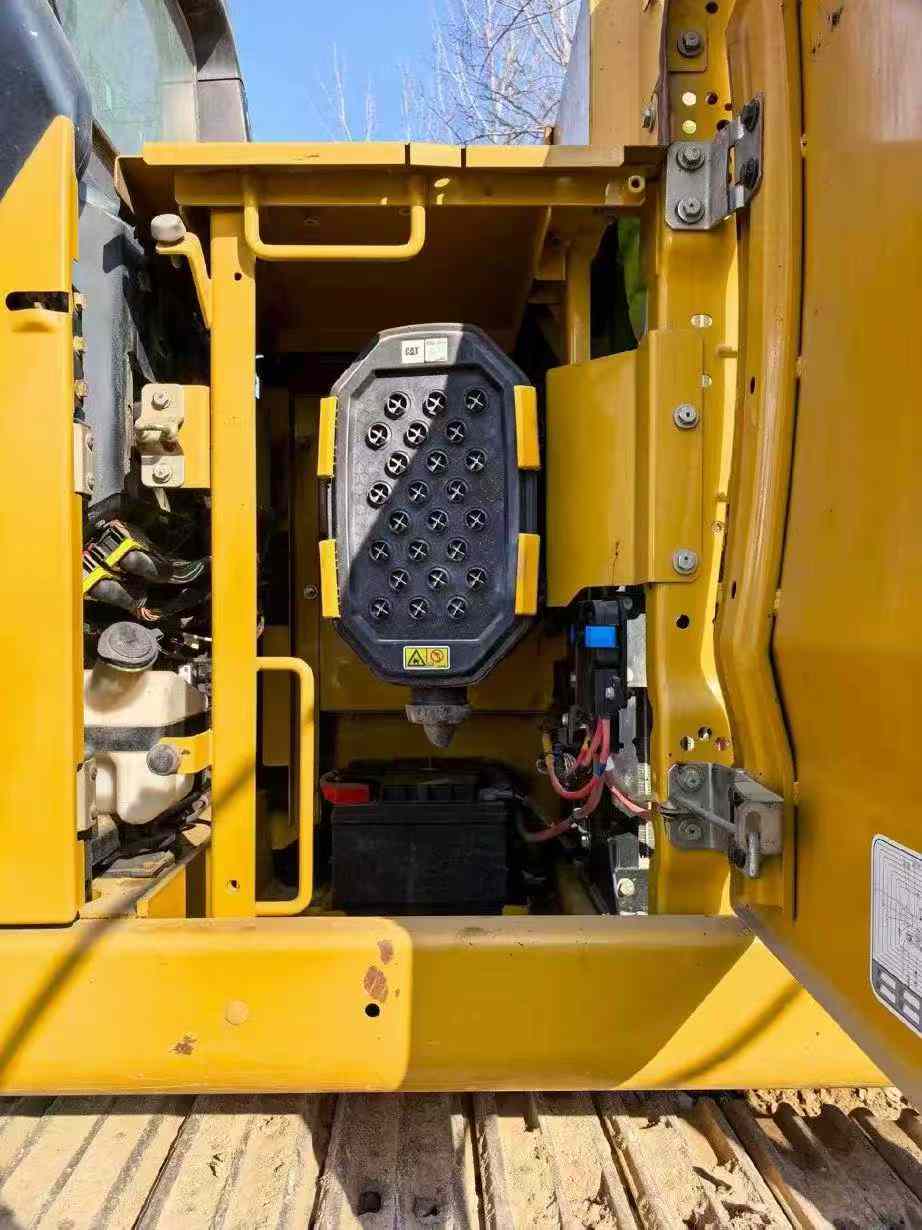 Buy Caterpillar 330L Used Excavator / 2 Used Caterpillar 330L Excavator 2019 Model / 2