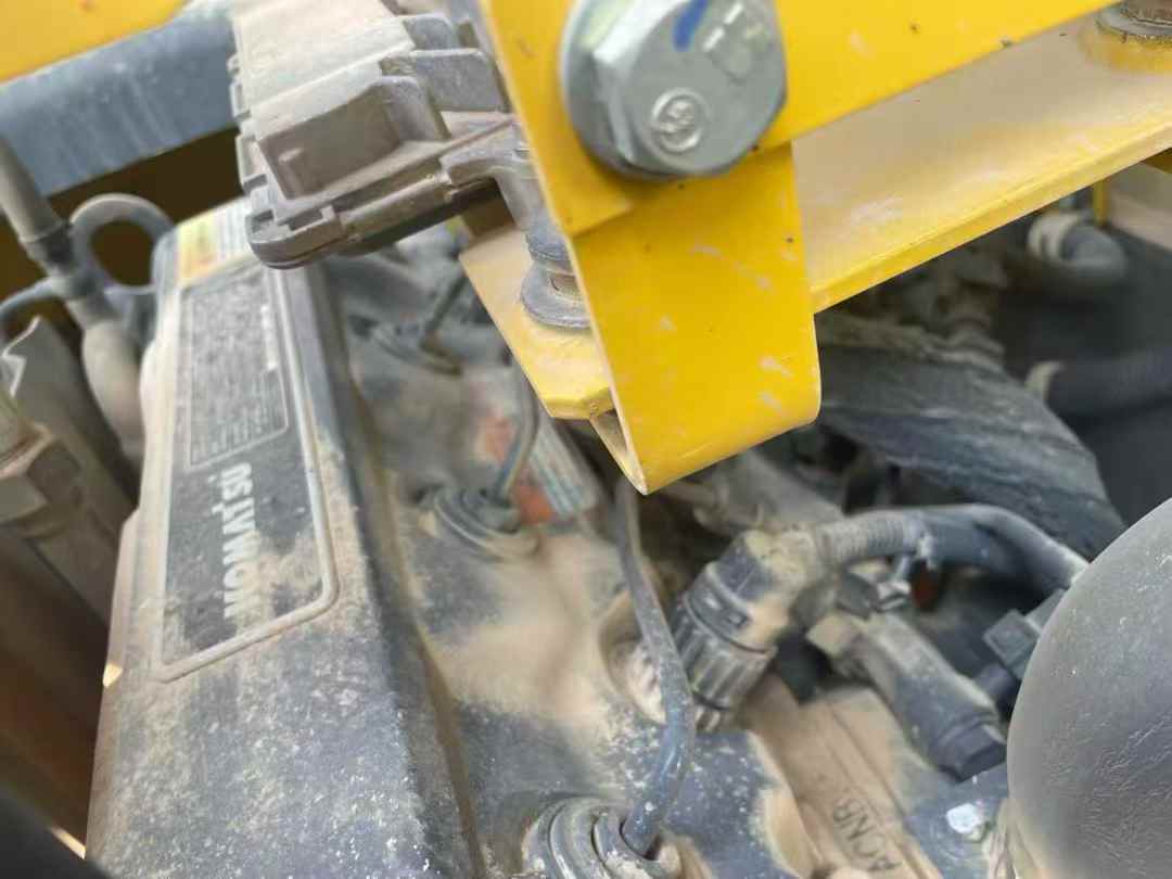 Buy Komatsu PW100 Used Excavator / 9 Used Komatsu PW100 Excavator 2024 Model / 9