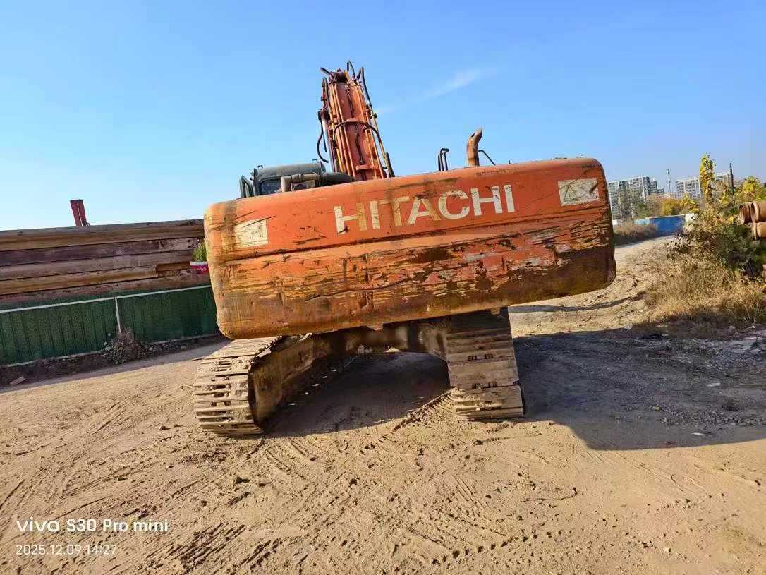 Buy Hitachi ZX60 Used Excavator / 3 Used Hitachi ZX60 Excavator 2016 Model / 3