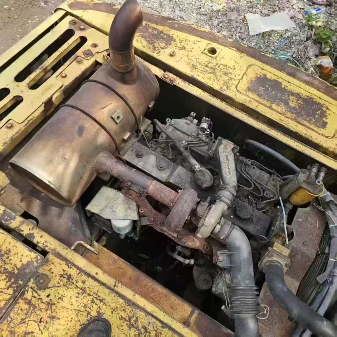 Buy Komatsu PC200-6 Used Excavator / 6 Used Komatsu PC200-6 Excavator 2016 Model / 6