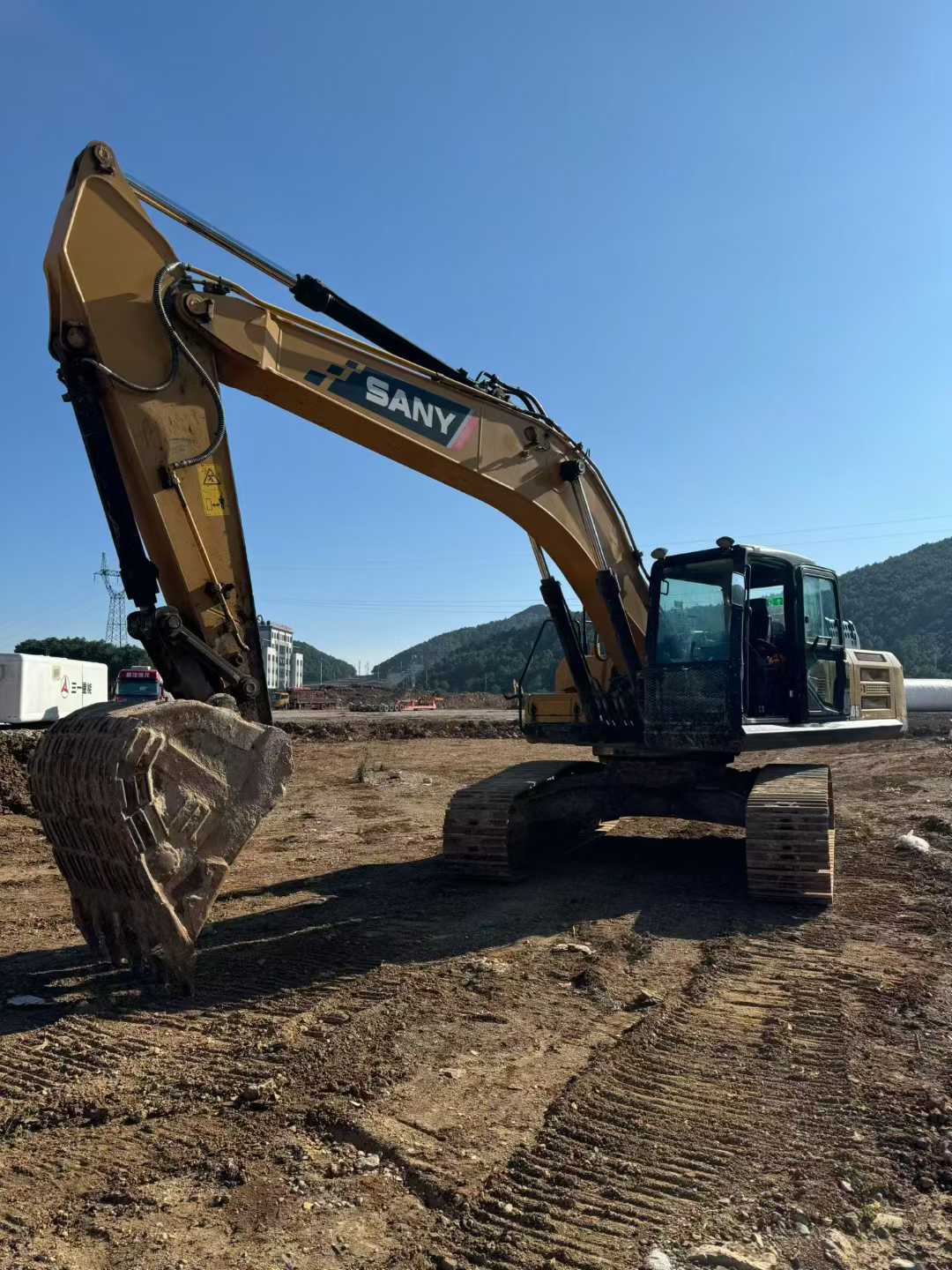Buy Sany SY265C Used Excavator / 4 Used Sany SY265C Excavator 2019 Model / 4