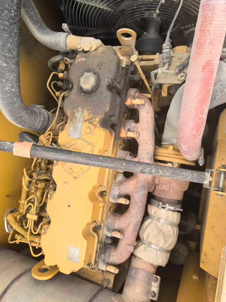 Buy Caterpillar 323 Used Excavator / 1