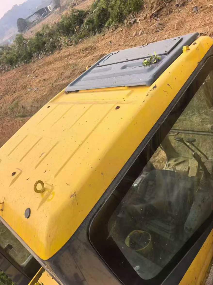 Buy Komatsu PC30-7 Used Excavator / 9 Used Komatsu PC30-7 Excavator 2010 Model / 9