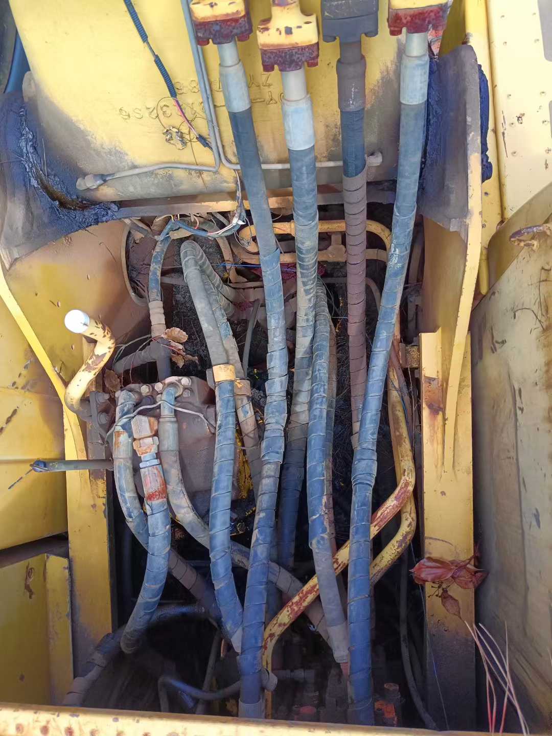 Buy Komatsu PC200-8 Used Excavator / 6 Used Komatsu PC200-8 Excavator 2015 Model / 6