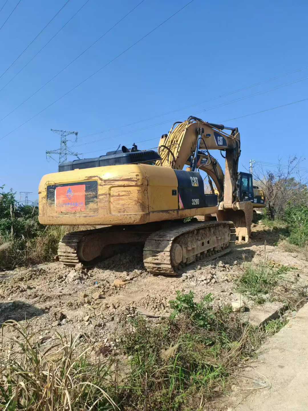 Buy Caterpillar 329EL Used Excavator / 1