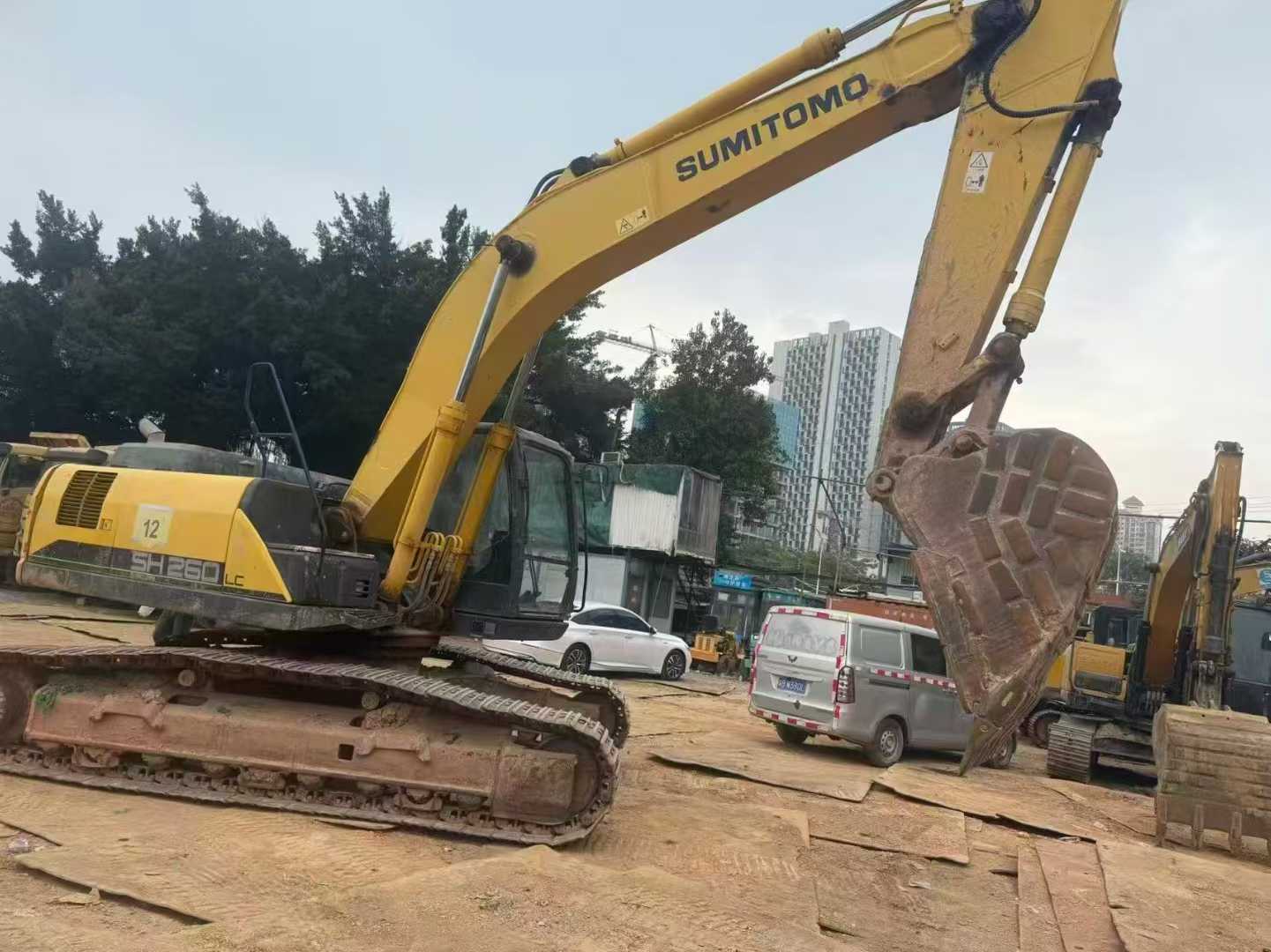 Buy Sumitomo SH60 Used Excavator / 1