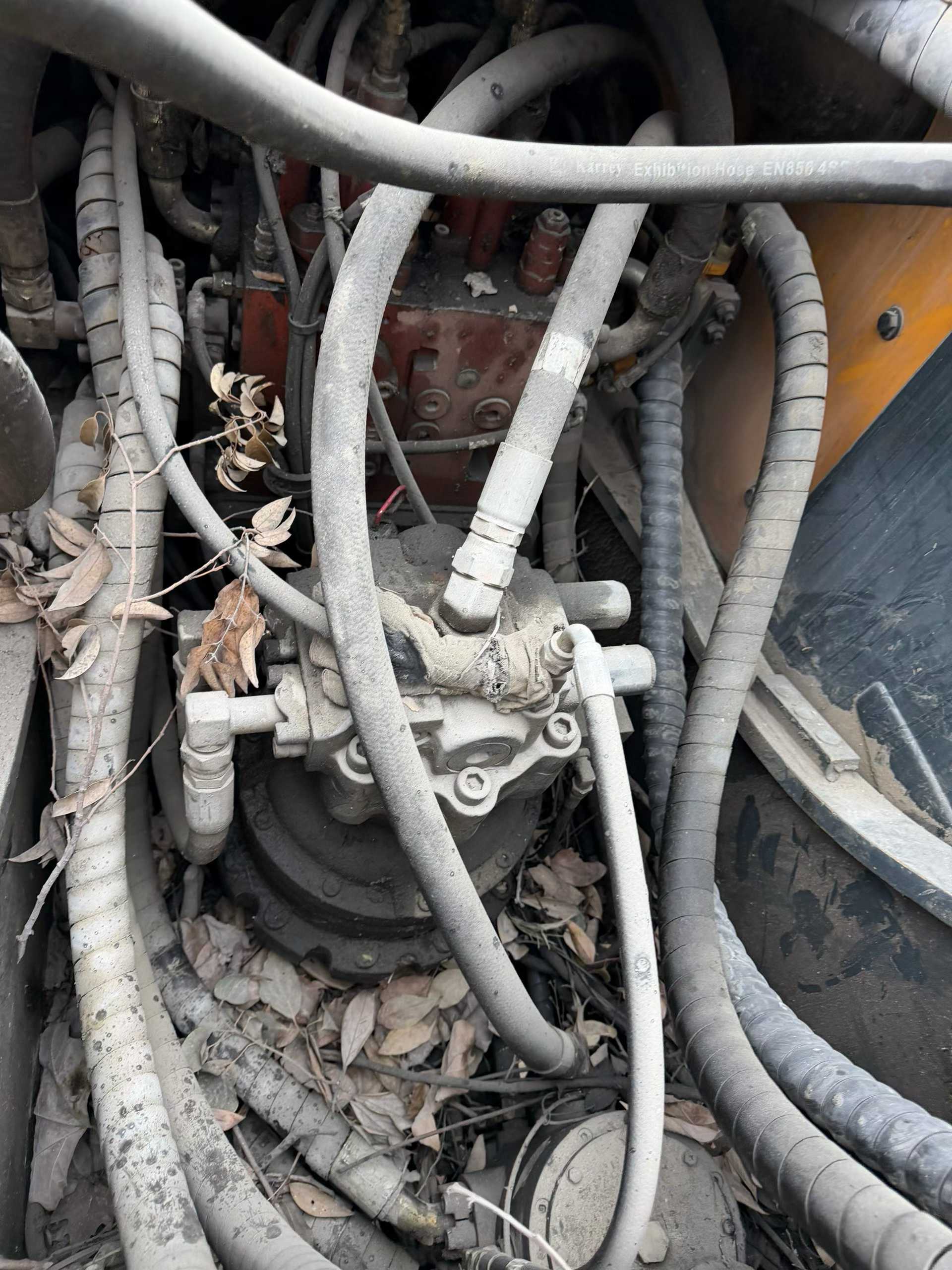 Buy Hyundai R210WVS Used Excavator / 7 Used Hyundai R210WVS Excavator 2018 Model / 7