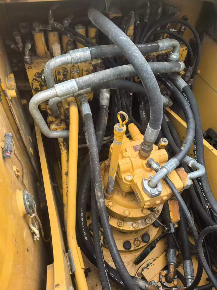 Buy Caterpillar 323 Used Excavator / 4 Used Caterpillar 323 Excavator 2017 Model / 4