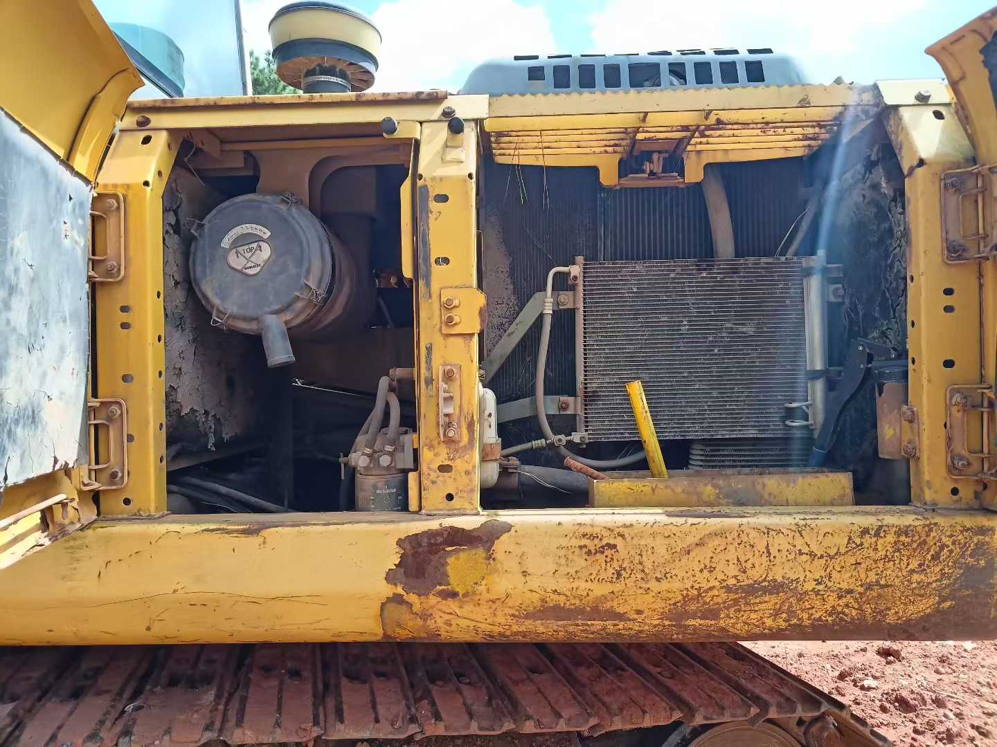 Buy Komatsu PC200 Used Excavator / 3 Used Komatsu PC200 Excavator 2015 Model / 3