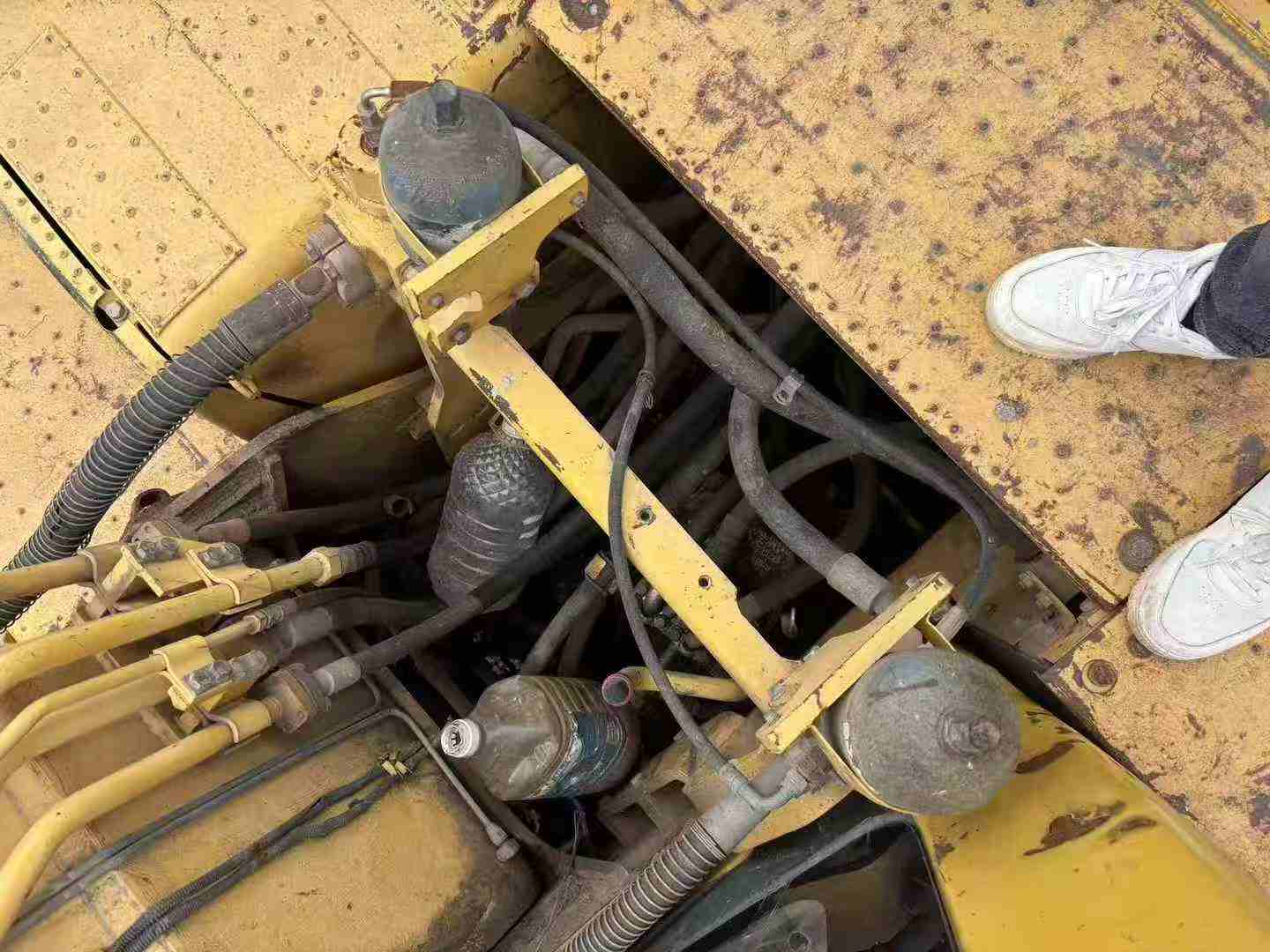 Buy Komatsu PC200-8N1 Used Excavator / 7 Used Komatsu PC200-8N1 Excavator 2016 Model / 7