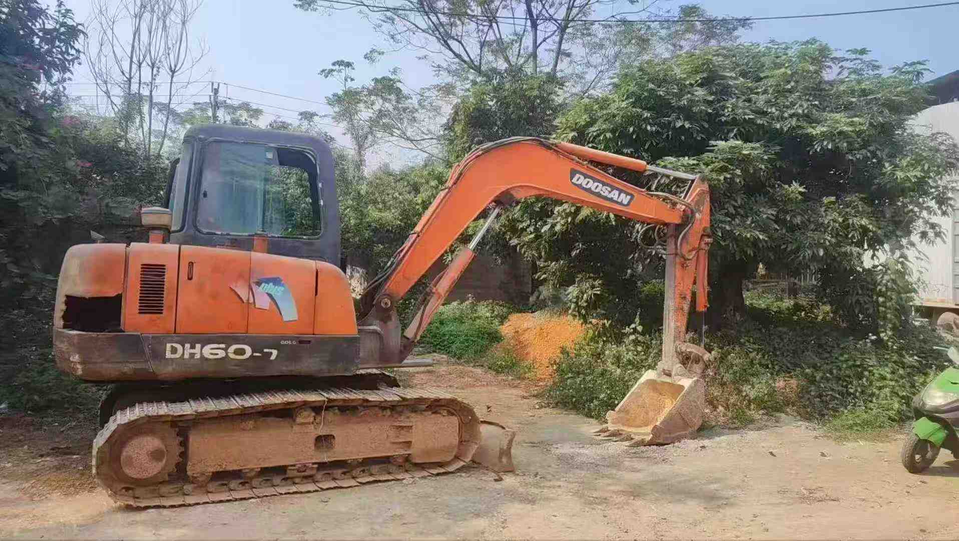 Buy Doosan DH55 Used Excavator / 2 Used Doosan DH55 Excavator 2016 Model / 2