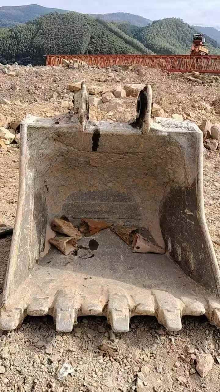 Buy Kobelco SK350-8 Used Excavator / 5 Used Kobelco SK350-8 Excavator 2016 Model / 5