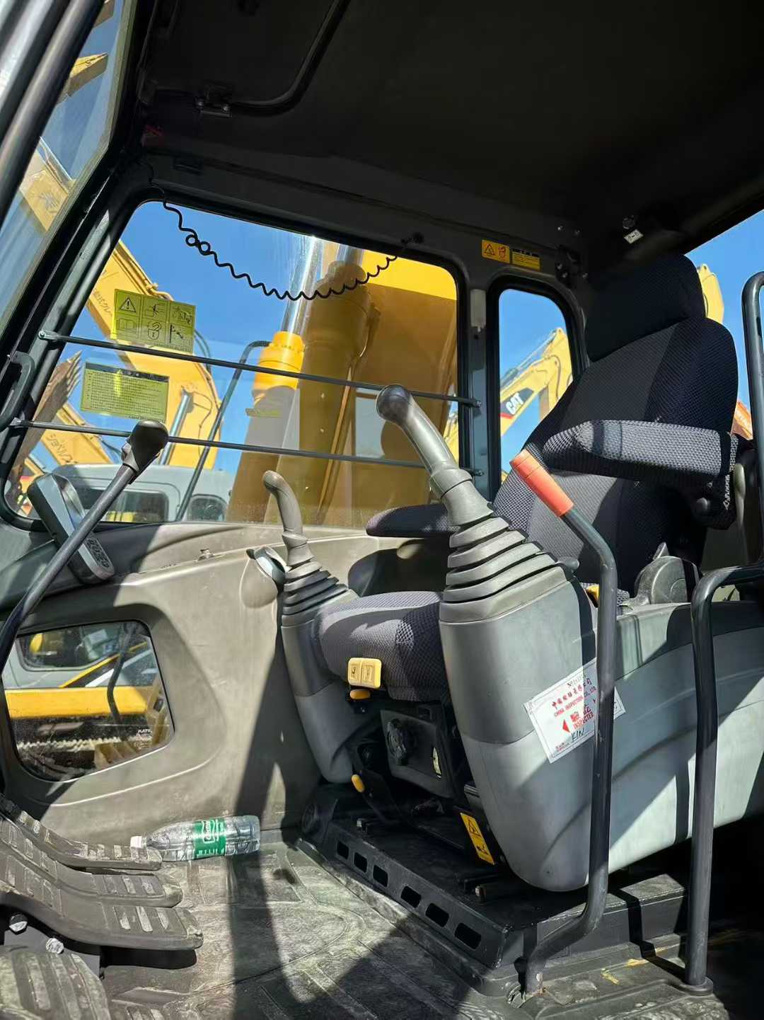 Buy Kato HD512V Used Excavator / 3 Used Kato HD512V Excavator 2016 Model / 3