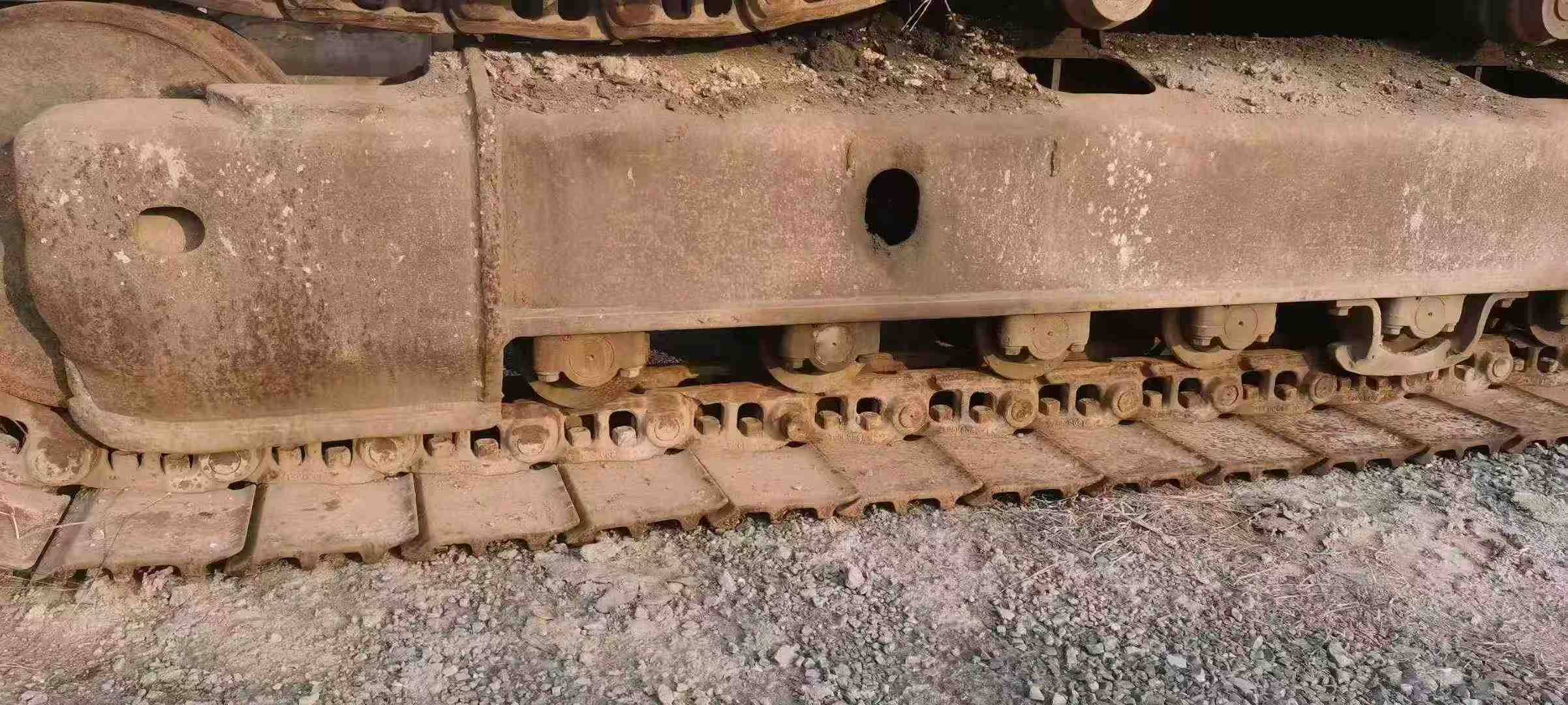 Buy Komatsu PW220-7 Used Excavator / 1