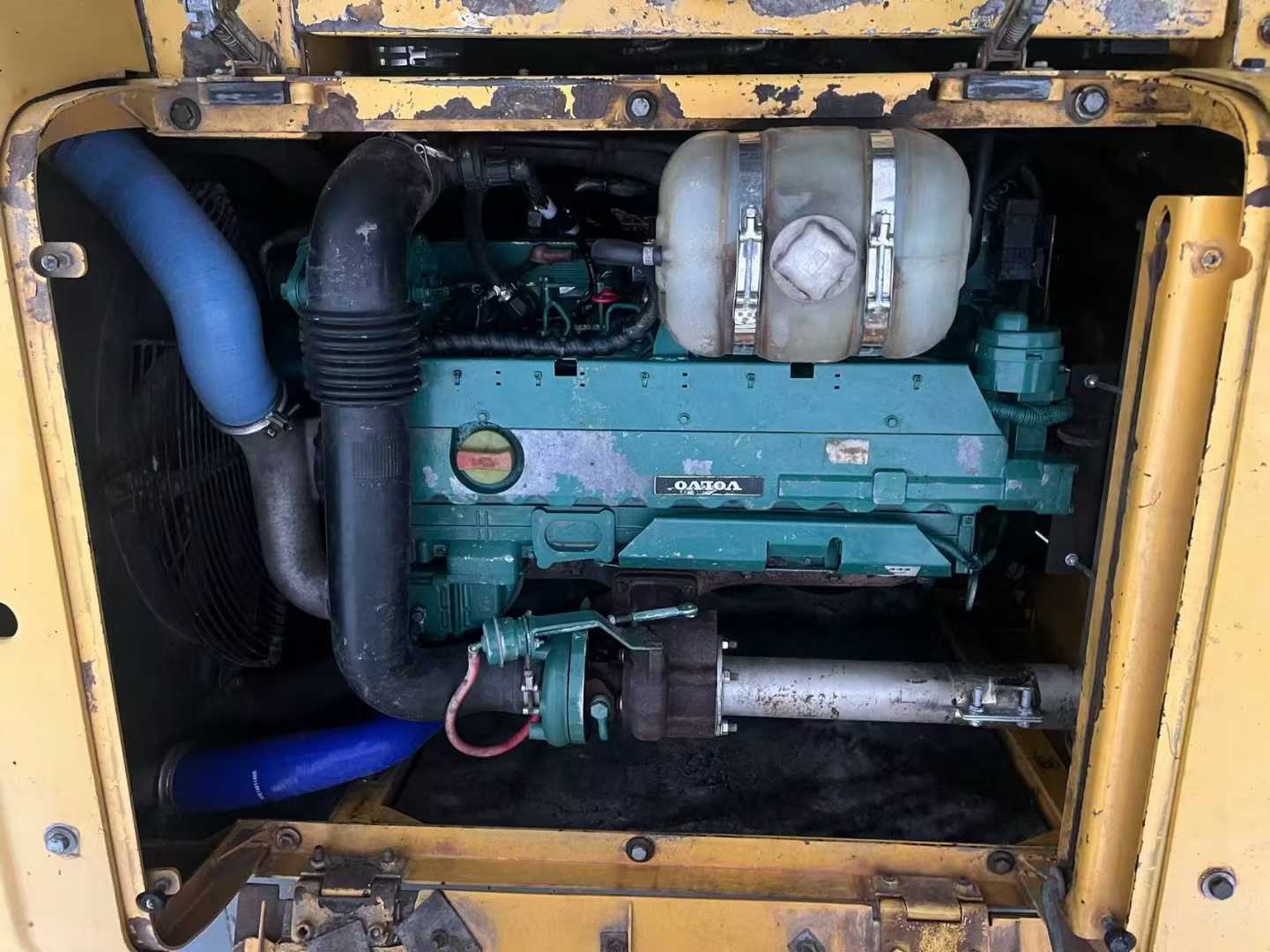 Buy Volvo EW210C Used Excavator / 5 Used Volvo EW210C Excavator 2016 Model / 5