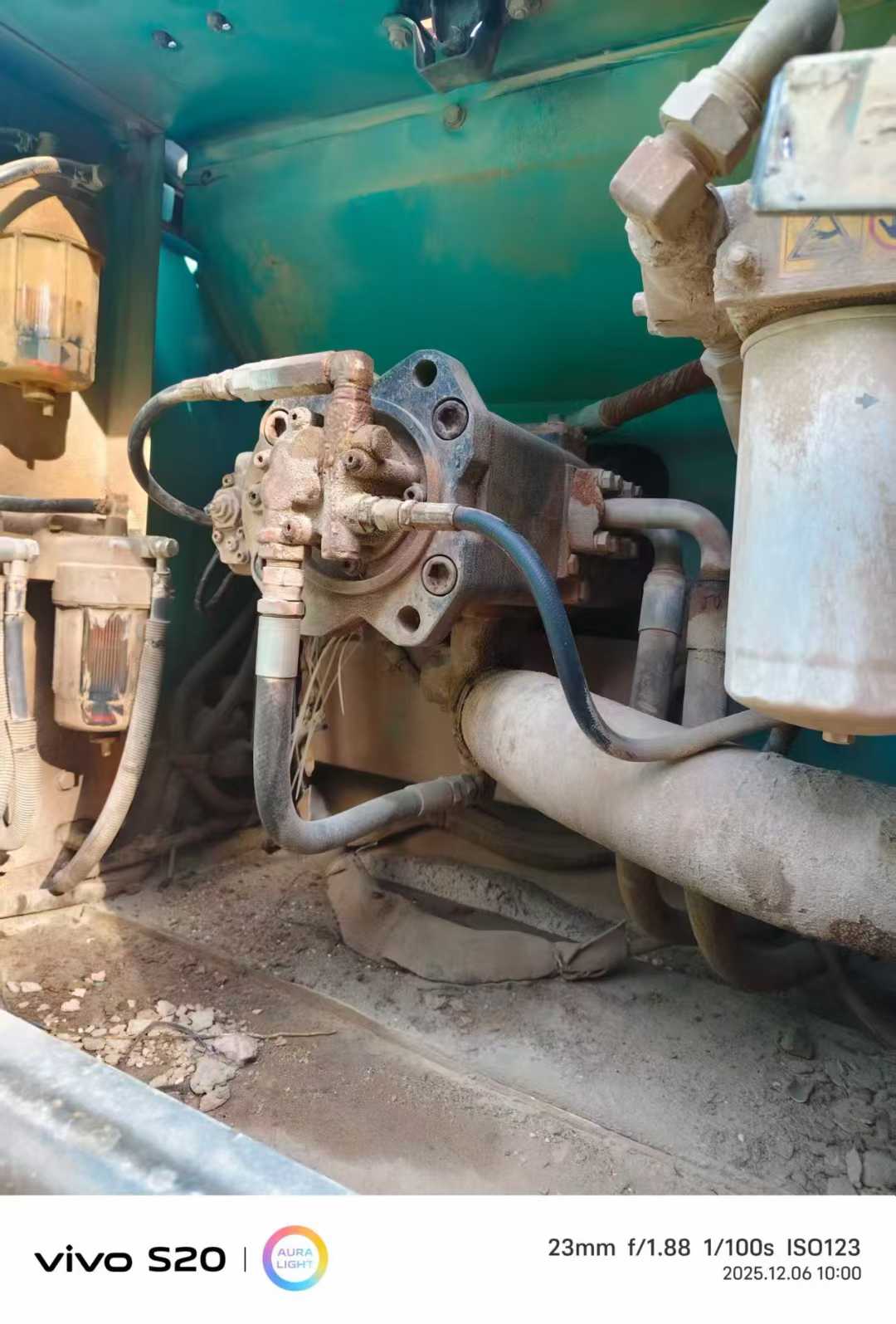 Buy Kobelco SK330 Used Excavator / 7 Used Kobelco SK330 Excavator 2016 Model / 7