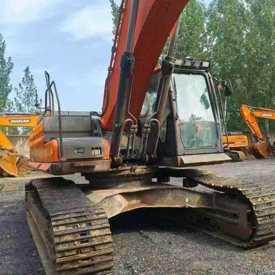 Buy Doosan DX80 Used Excavator / 8 Used Doosan DX80 Excavator 2019 Model / 8