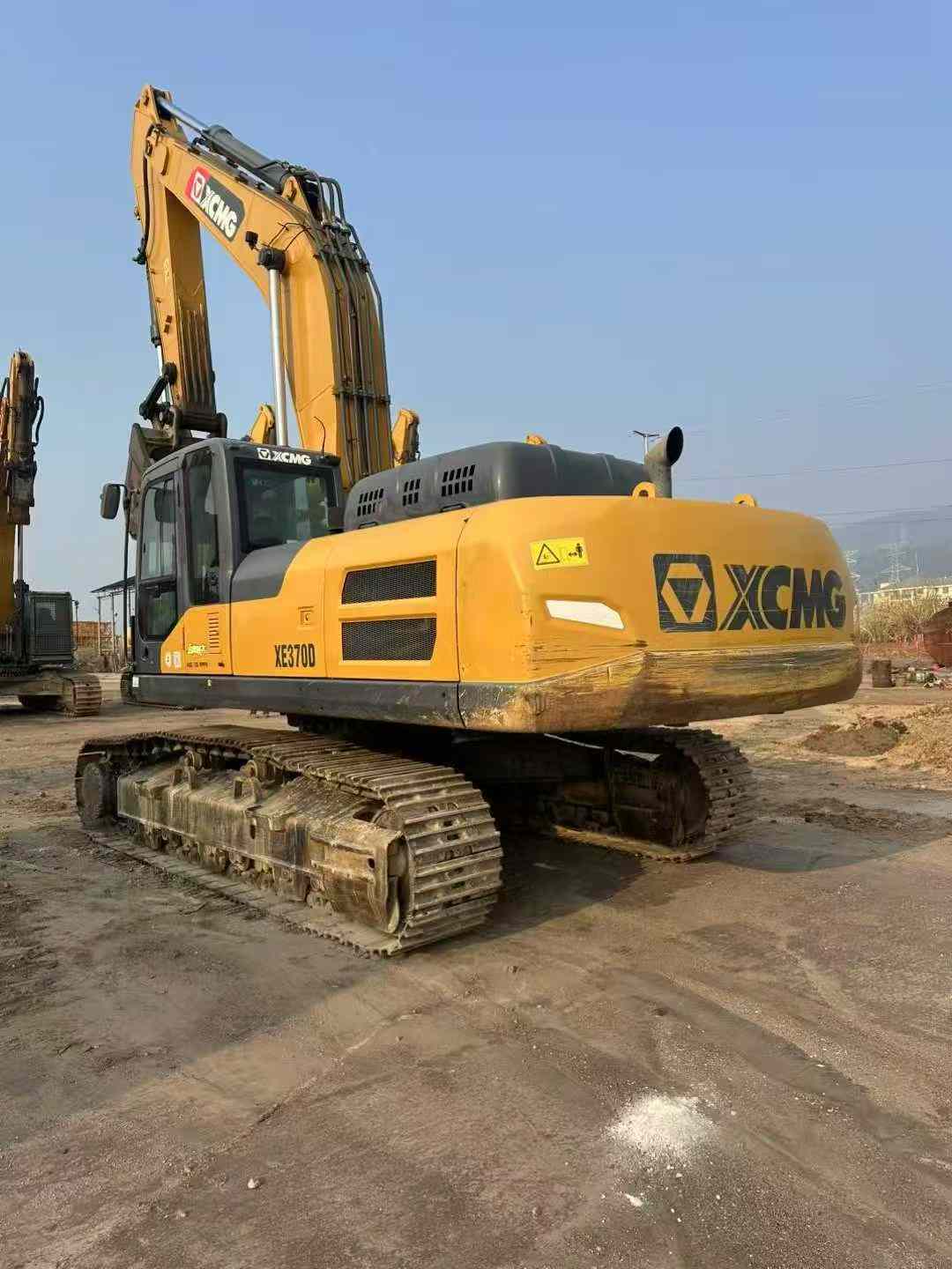 Buy XCMG XE370 Used Excavator / 1