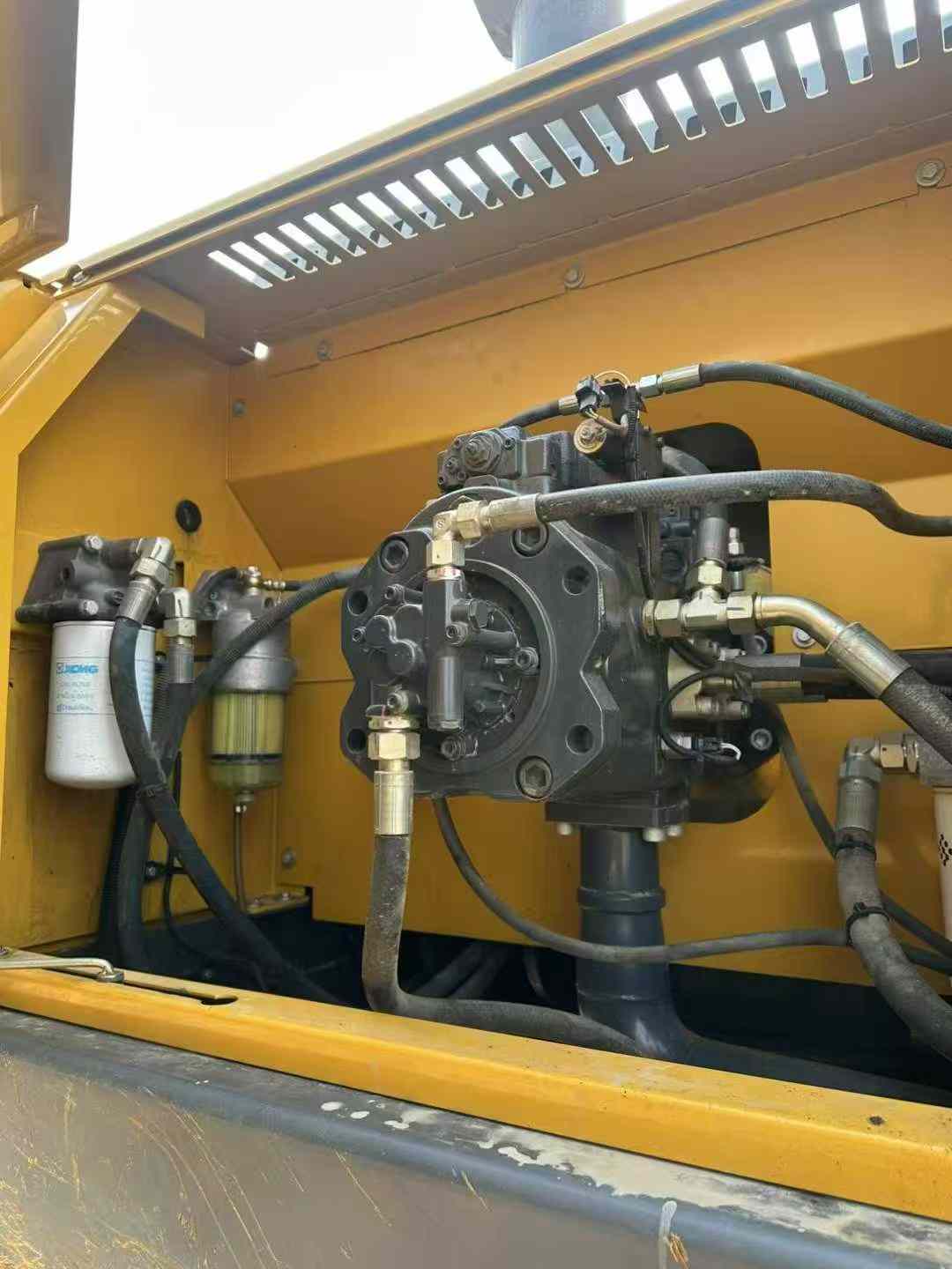 Buy XCMG XE370 Used Excavator / 9 Used XCMG XE370 Excavator 2022 Model / 9