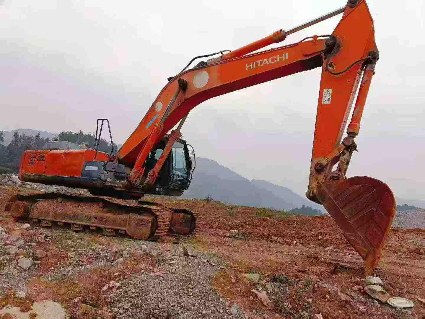 Buy Hitachi ZW330 Used Excavator / 4 Used Hitachi ZW330 Excavator 2016 Model / 4