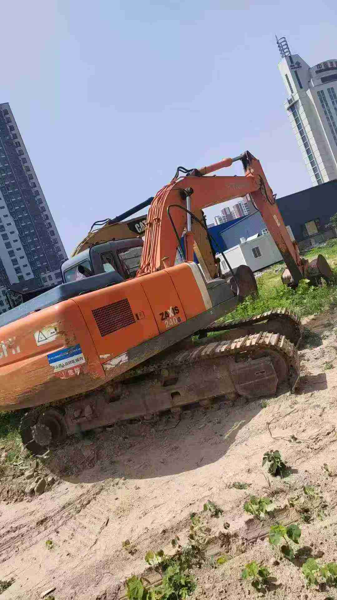 Buy Hitachi ZX200-3G Used Excavator / 2 Used Hitachi ZX200-3G Excavator 2012 Model / 2