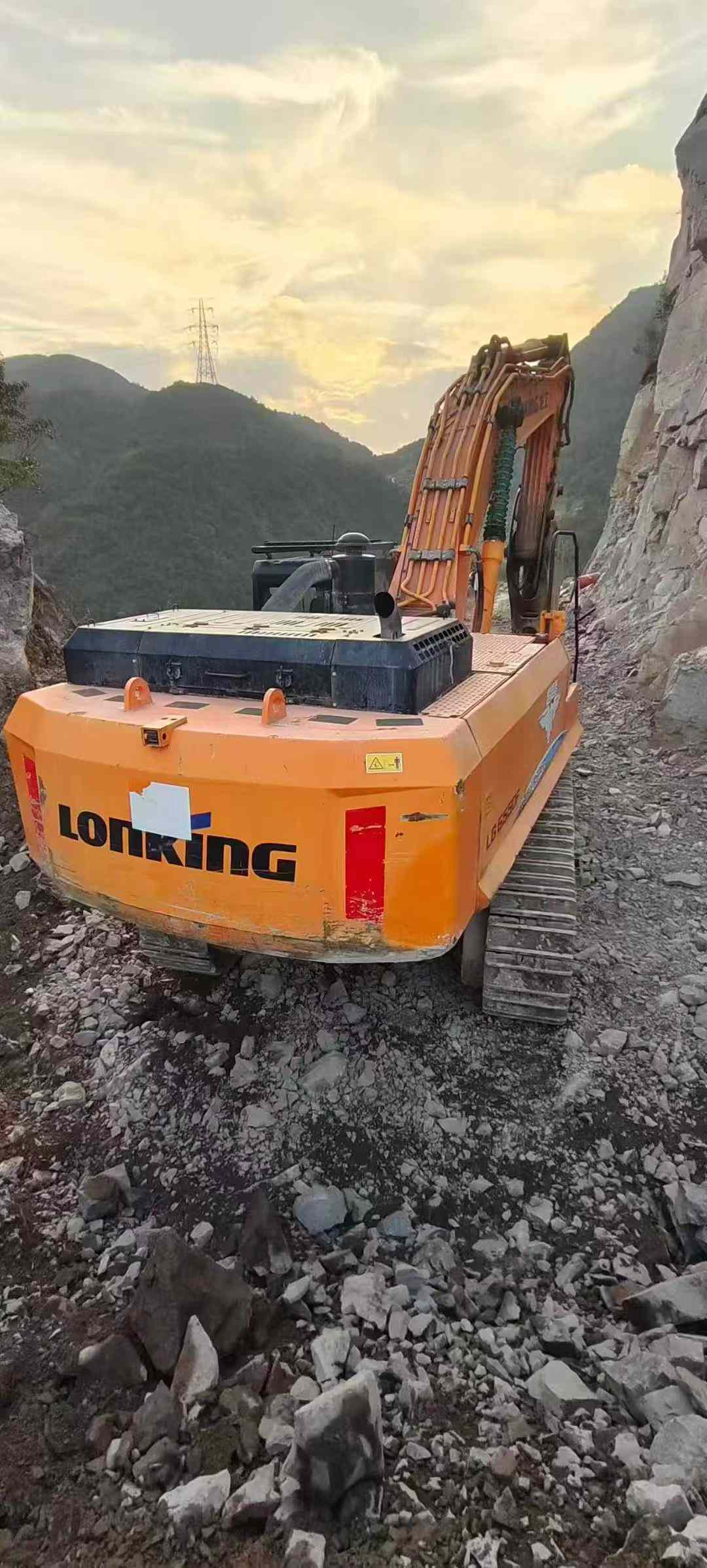 Buy Sany SY55 Used Excavator / 2 Used Sany SY55 Excavator 2021 Model / 2