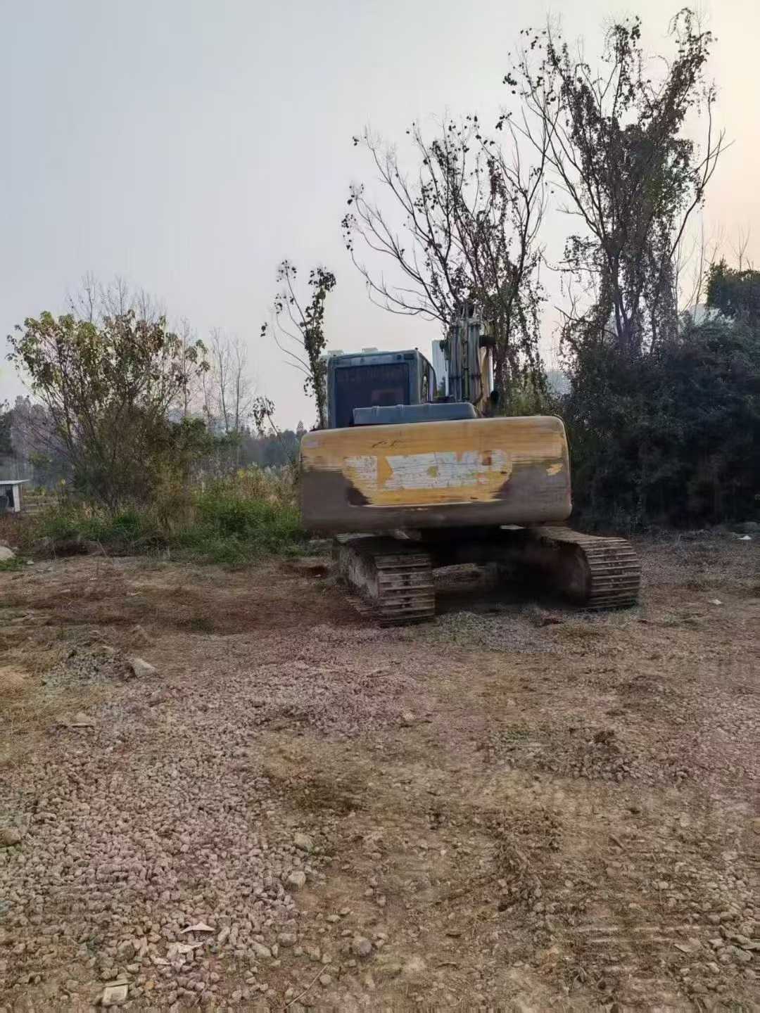 Buy XCMG XE135B Used Excavator / 4 Used XCMG XE135B Excavator 2014 Model / 4