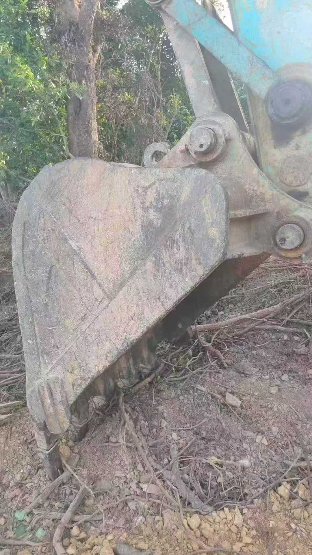 Buy Kobelco SK200-5.5 Used Excavator / 7 Used Kobelco SK200-5.5 Excavator 2016 Model / 7