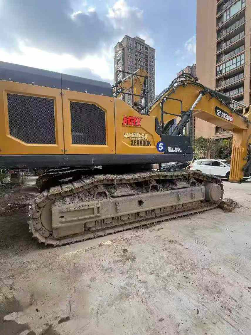 Buy XCMG LW220 Used Excavator / 7 Used XCMG LW220 Excavator 2023 Model / 7