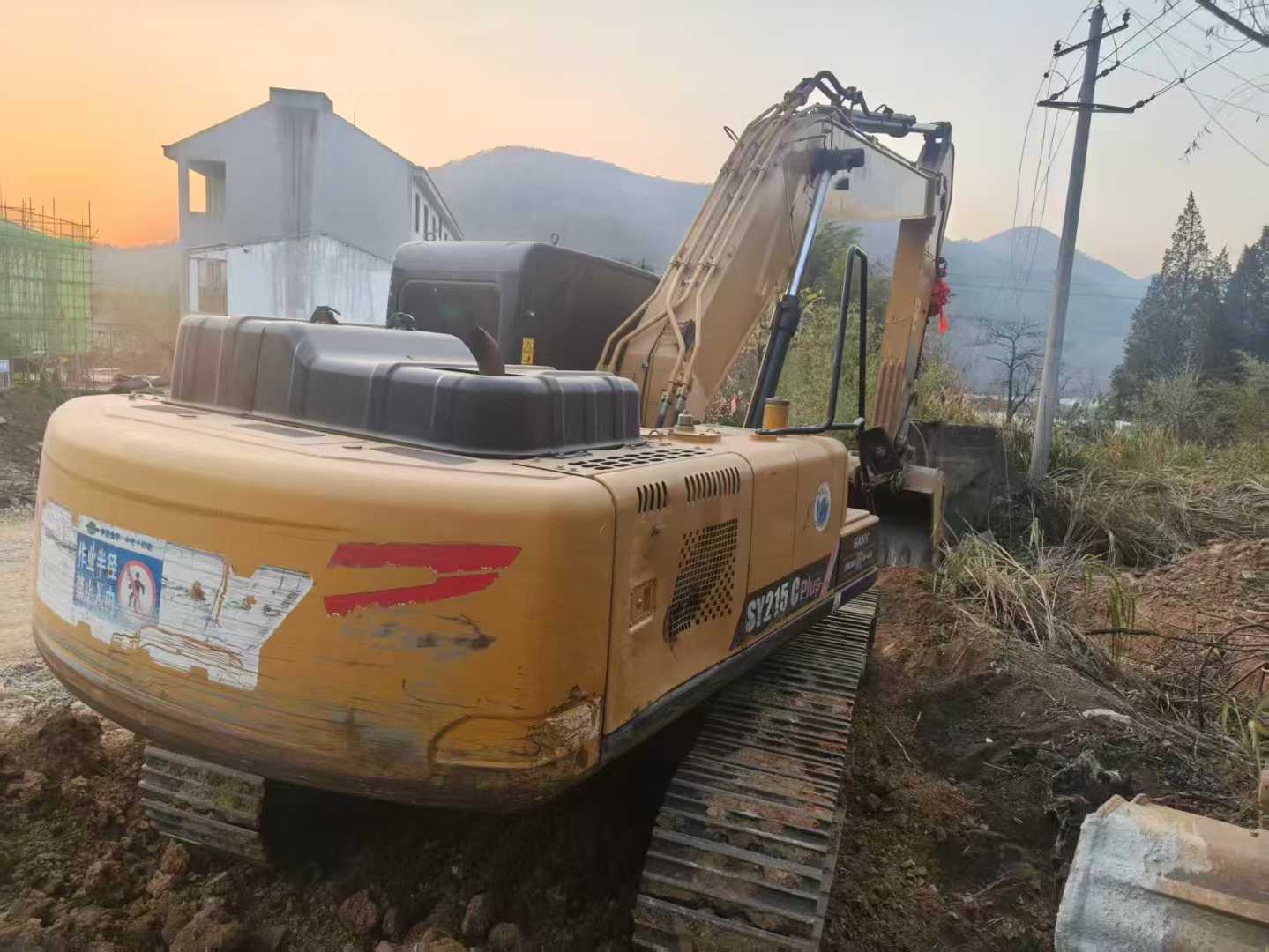 Used Sany SY200H Excavator 2021 Model / 8