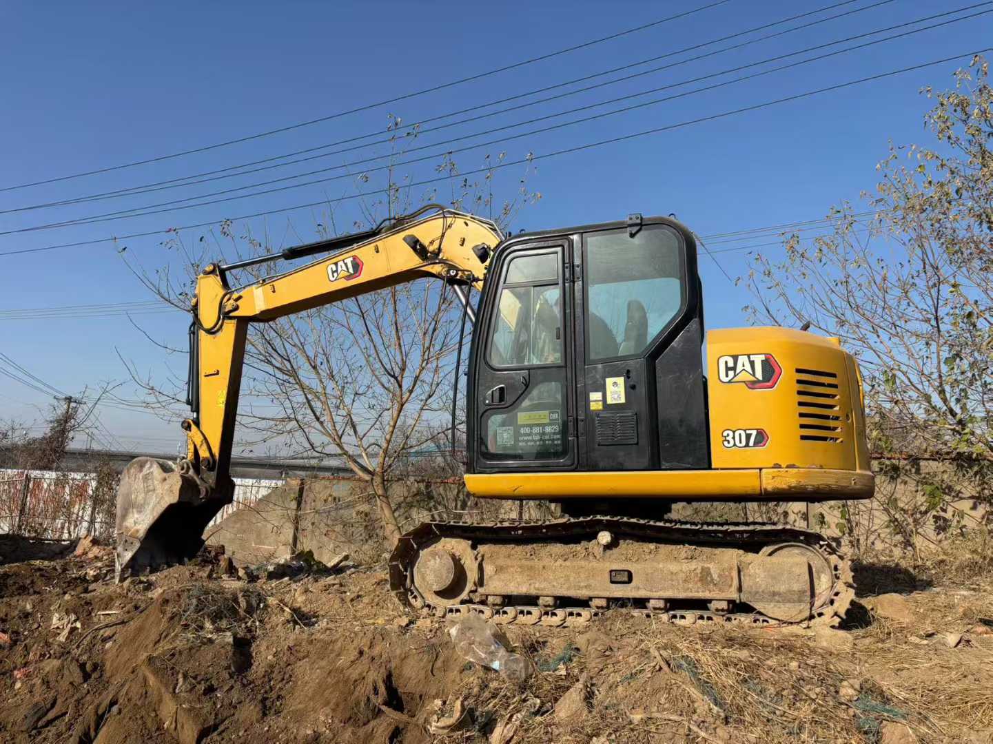 Buy Caterpillar 307V2 Used Excavator / 1