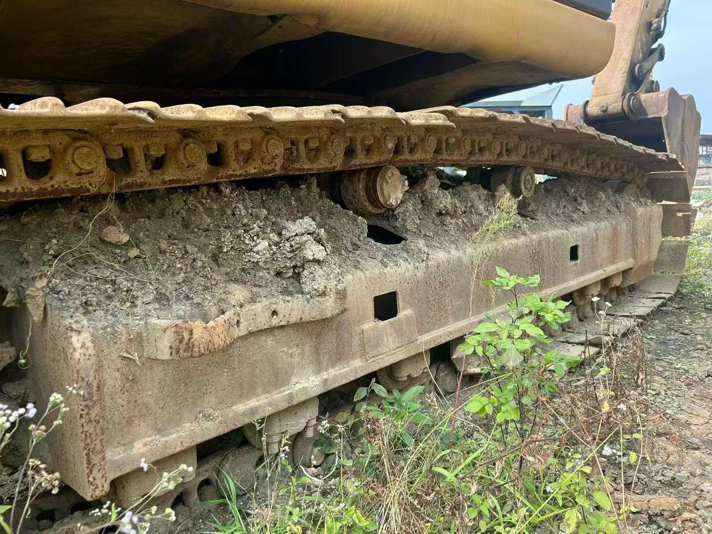 Buy Caterpillar 320D Used Excavator / 8 Used Caterpillar 320D Excavator 2016 Model / 8