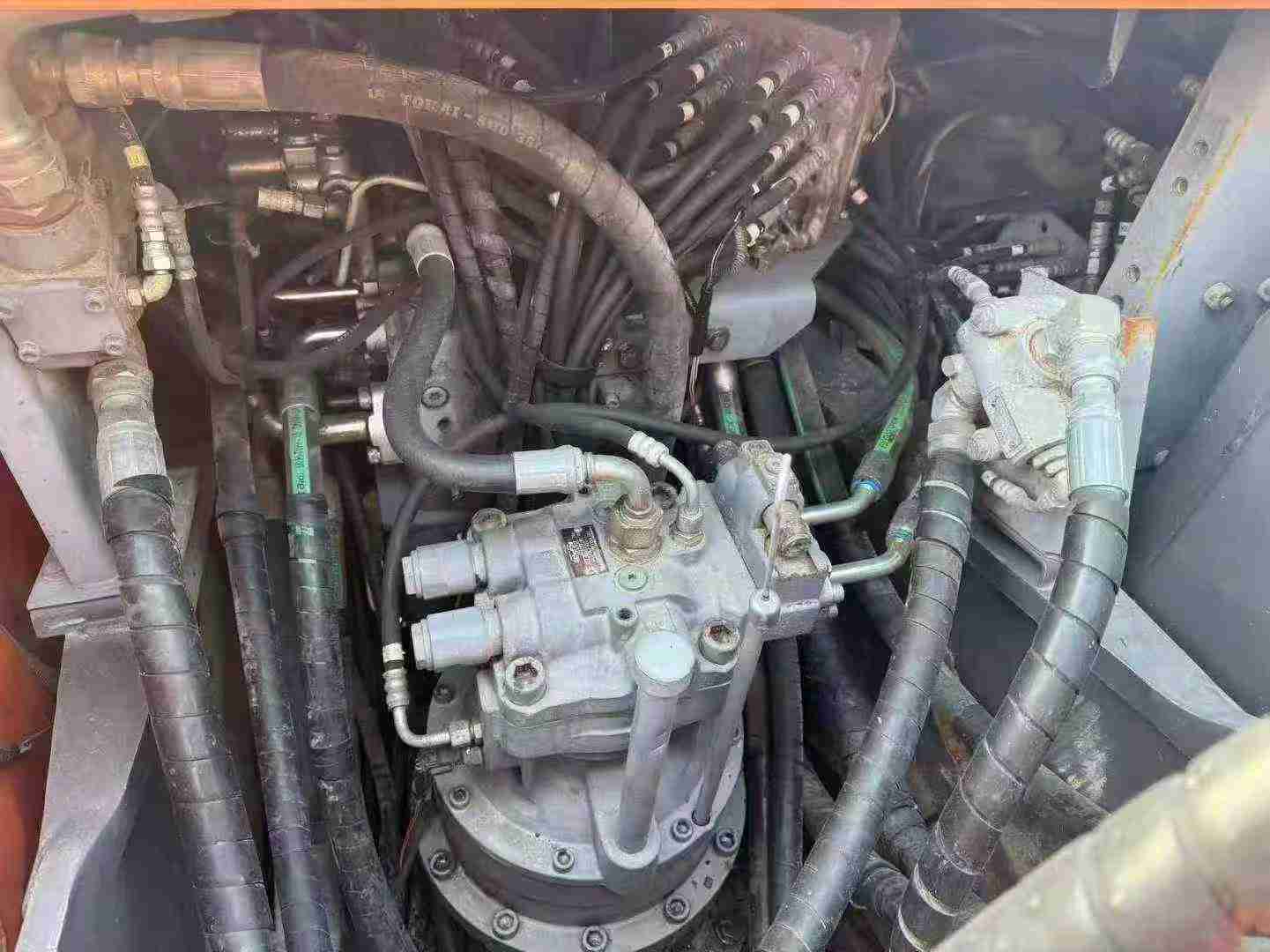 Buy Hitachi ZAXIS200 Used Excavator / 5 Used Hitachi ZAXIS200 Excavator 2016 Model / 5