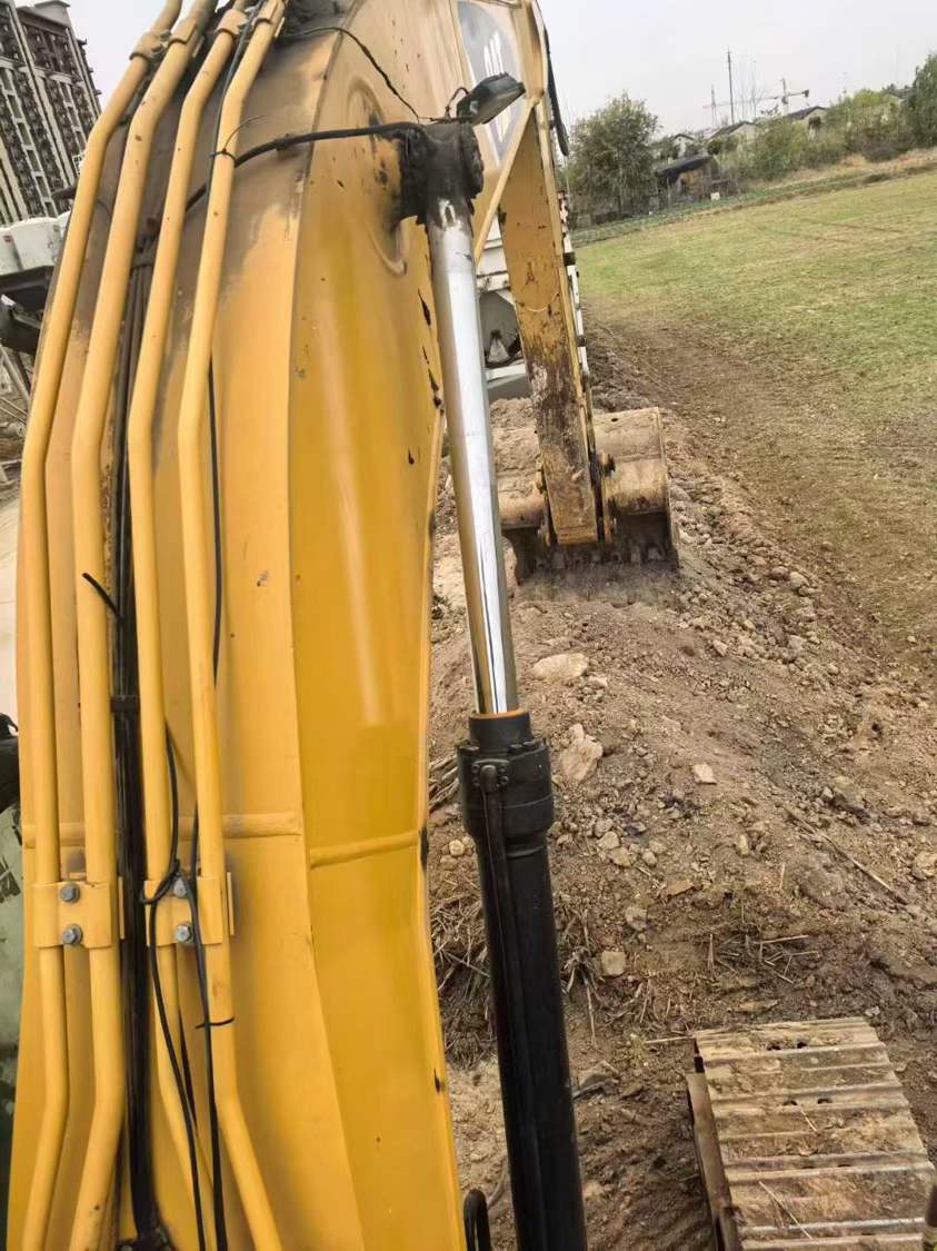 Buy Caterpillar 323 Used Excavator / 3 Used Caterpillar 323 Excavator 2017 Model / 3