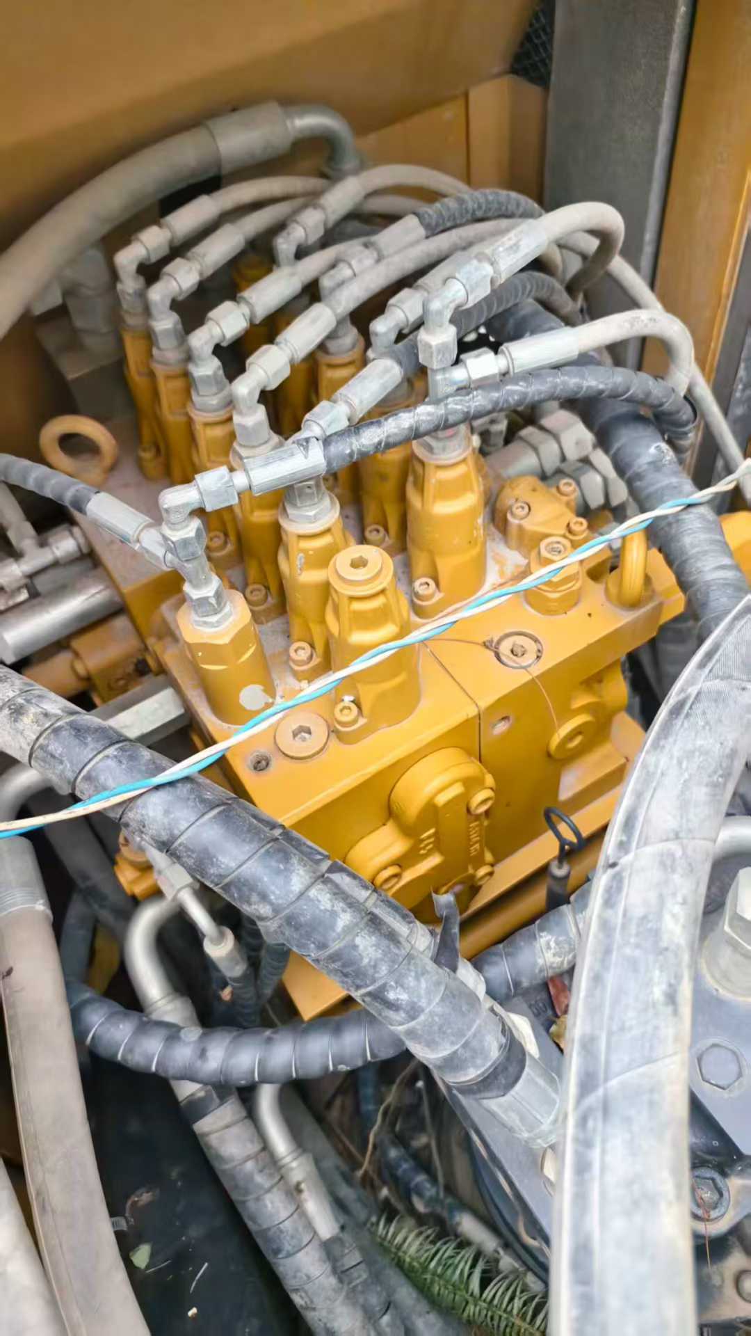 Buy Sany SY125H Used Excavator / 9 Used Sany SY125H Excavator 2021 Model / 9