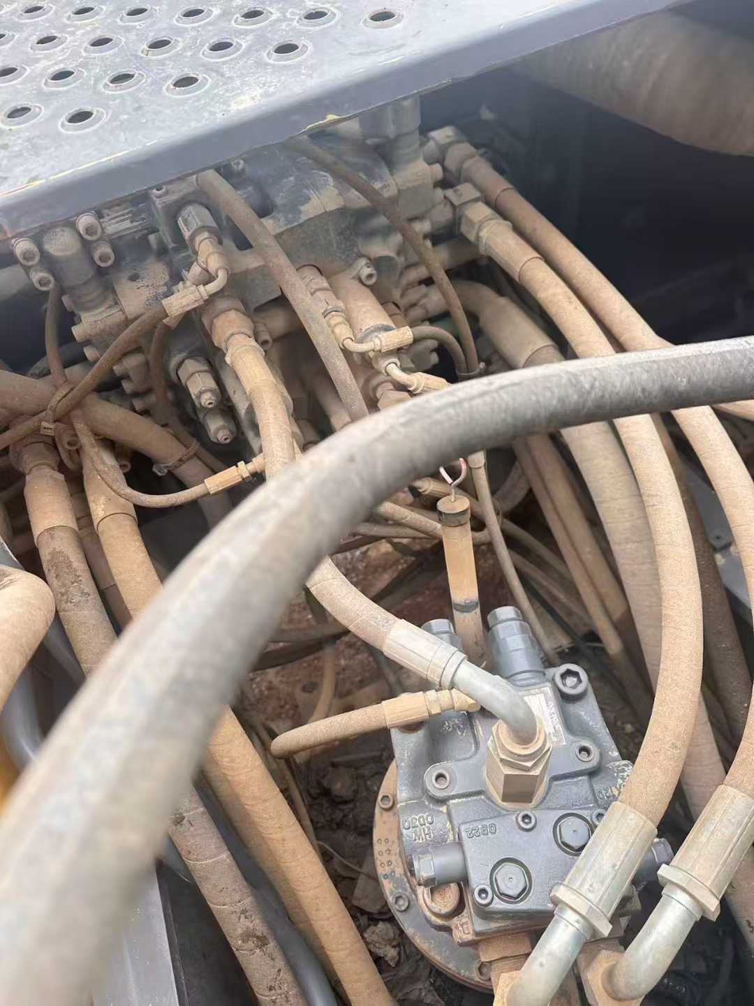 Used Volvo EC200D Excavator 2020 Model / 7