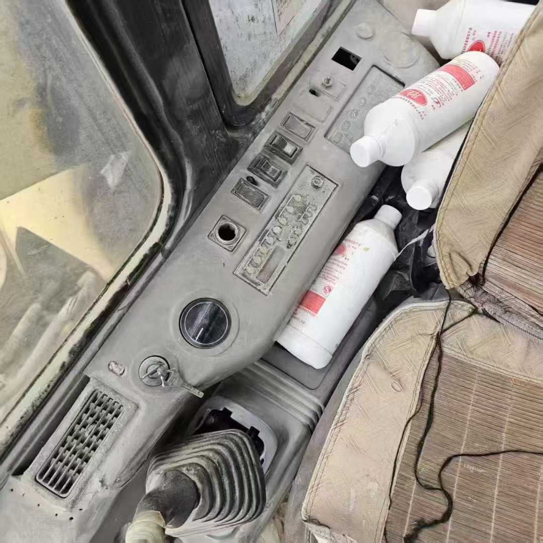 Buy Komatsu PC200-6 Used Excavator / 7 Used Komatsu PC200-6 Excavator 2016 Model / 7