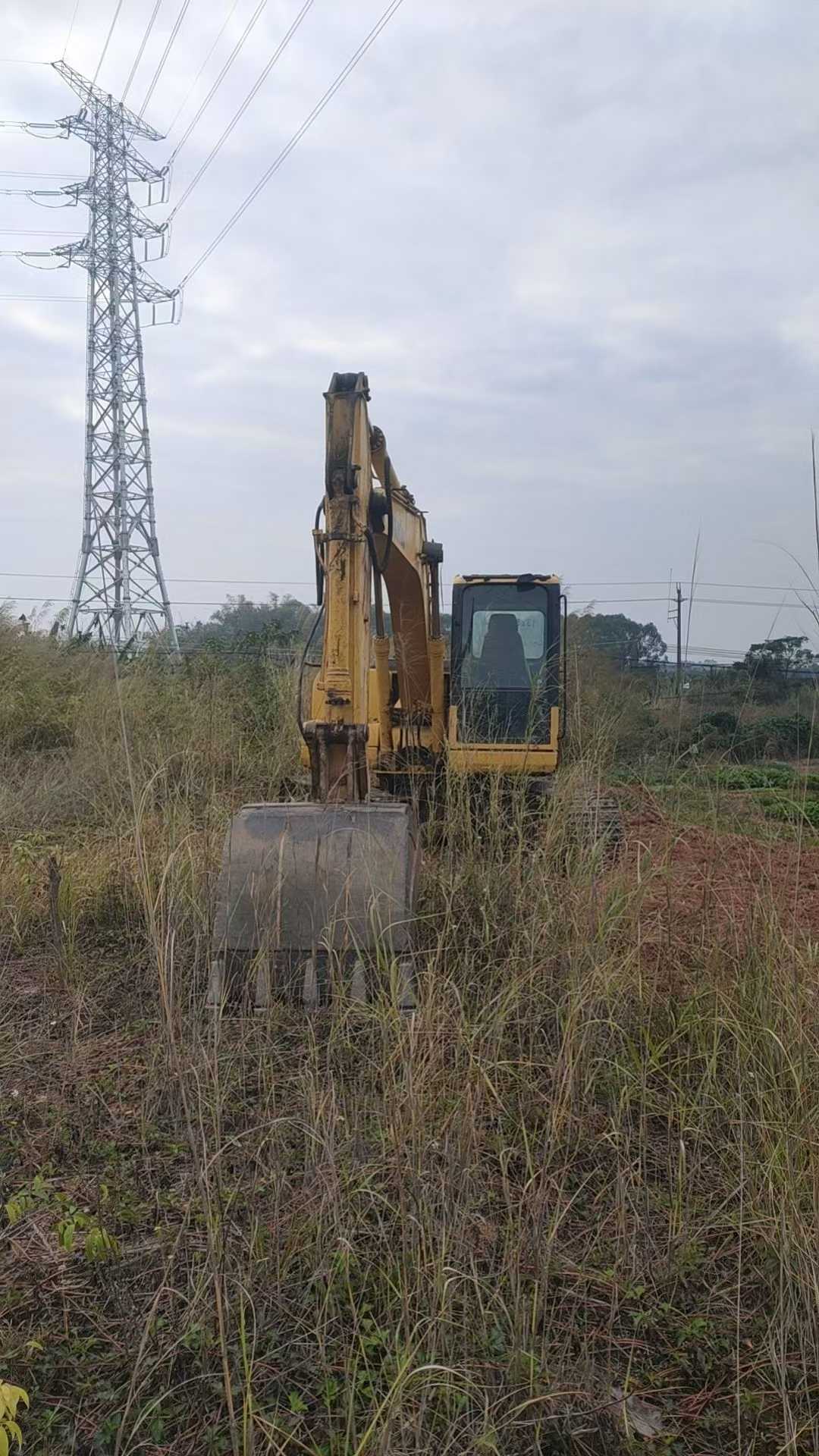 Buy Komatsu PC130 Used Excavator / 2 Used Komatsu PC130 Excavator 2016 Model / 2