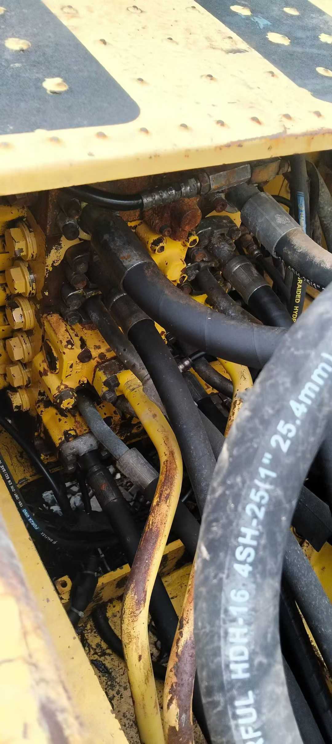 Used Komatsu PC200-8 Excavator 2016 Model / 5