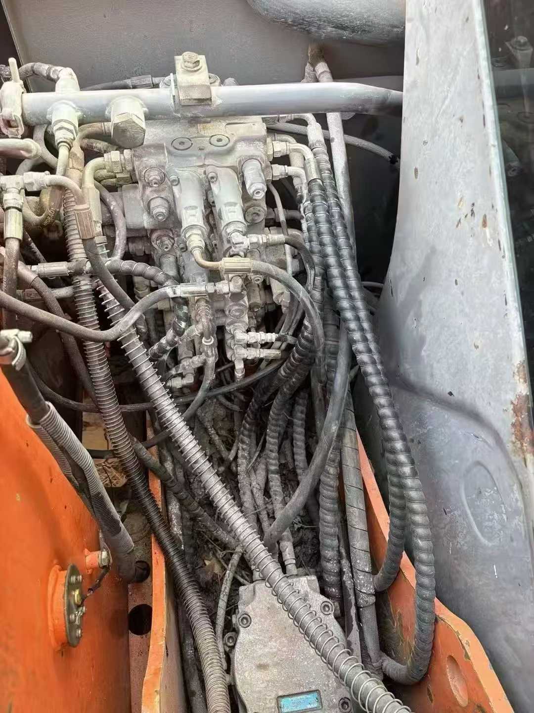 Buy Hitachi ZX60 Used Excavator / 8 Used Hitachi ZX60 Excavator 2013 Model / 8