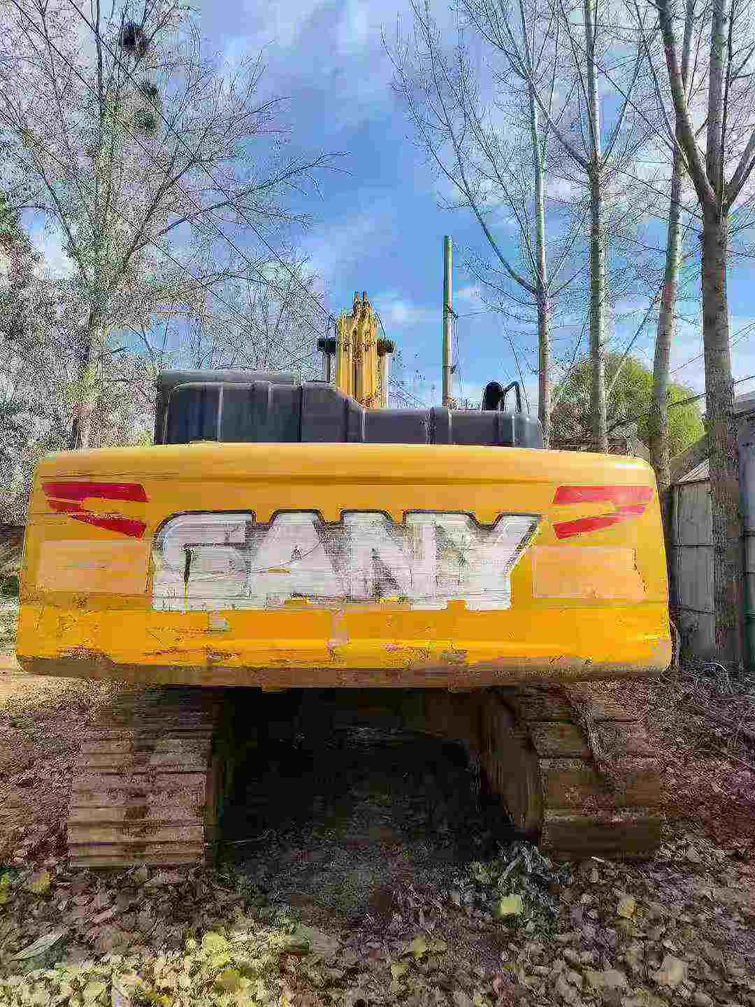 Buy Sany SY200C Used Excavator / 1