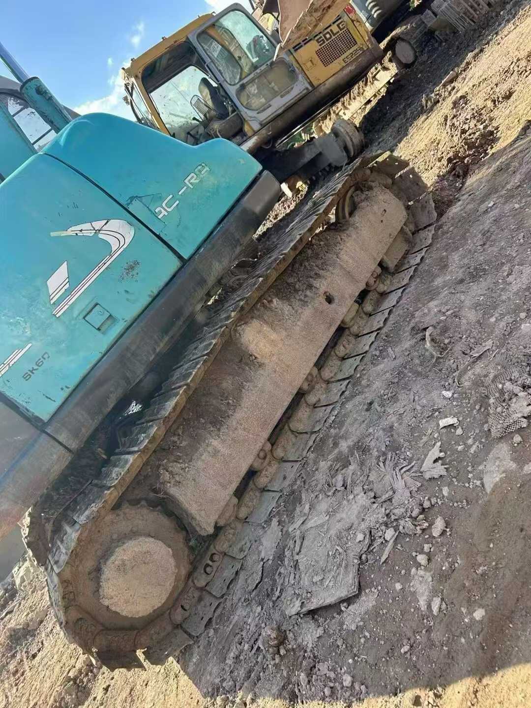 Buy Kobelco SK60-5.5 Used Excavator / 5 Used Kobelco SK60-5.5 Excavator 2016 Model / 5