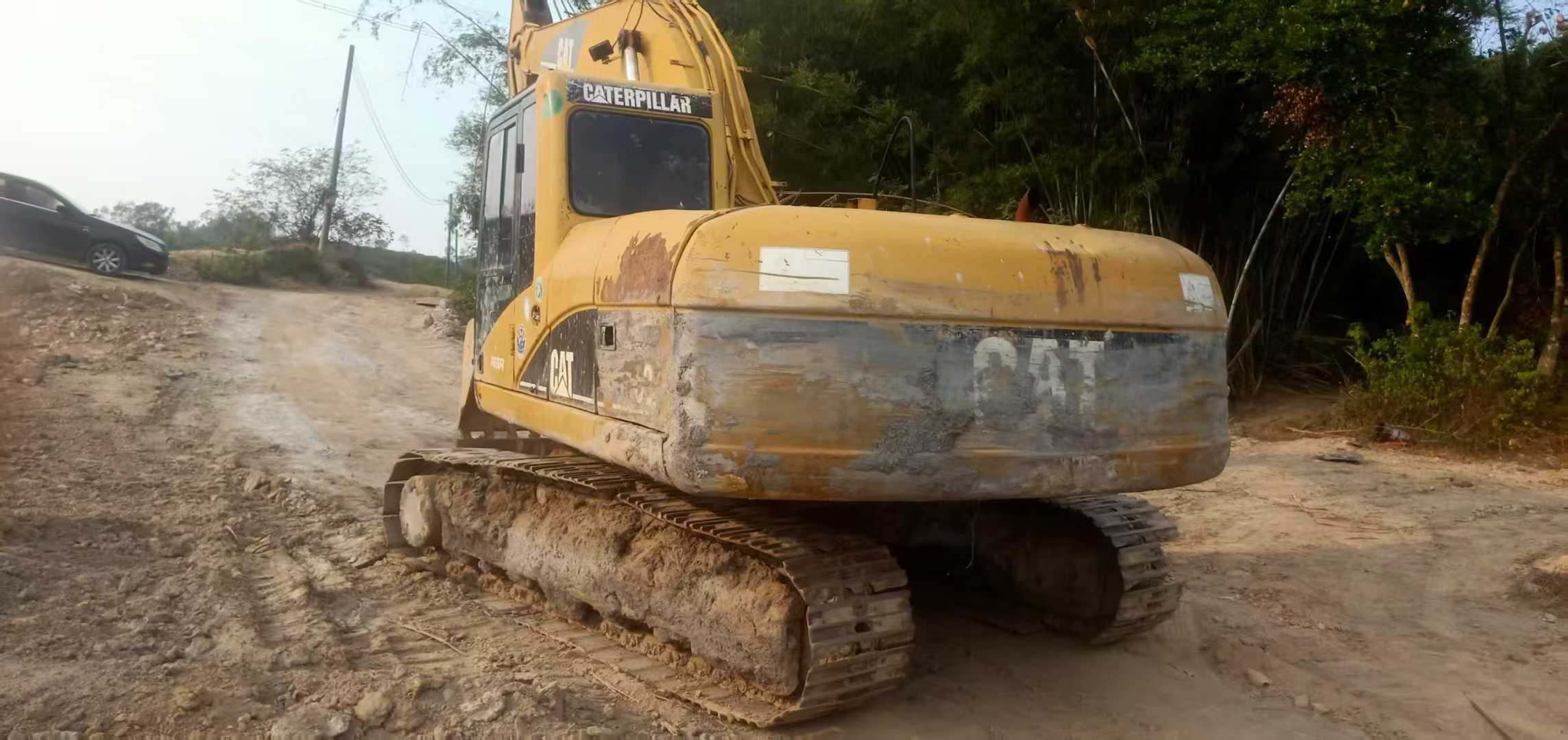 Buy Caterpillar 320C Used Excavator / 2 Used Caterpillar 320C Excavator 2016 Model / 2