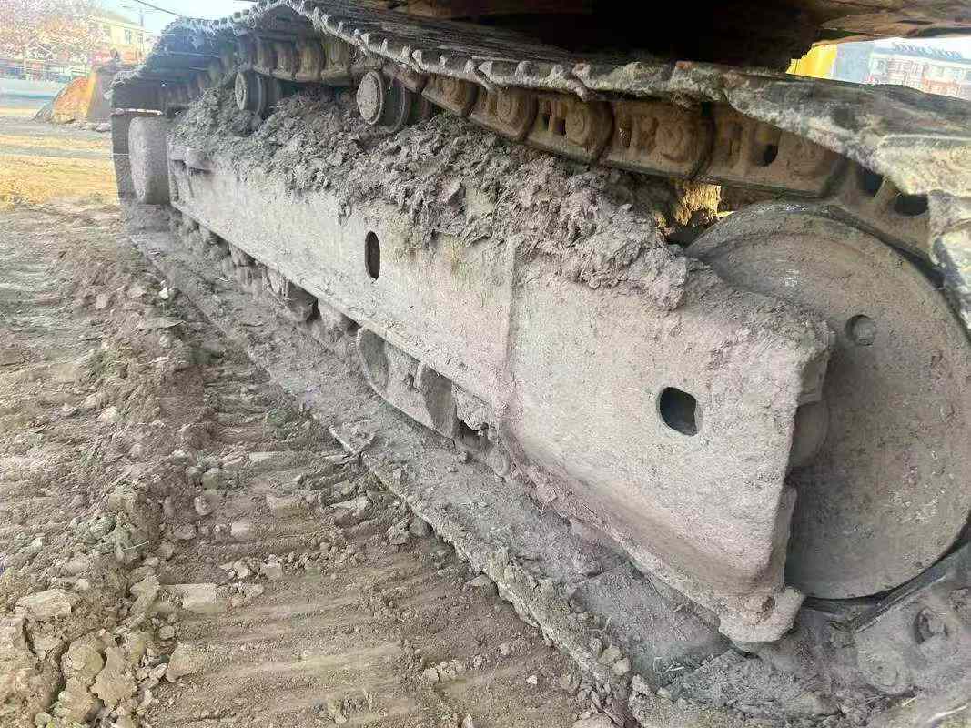 Buy Komatsu PC200-8 Used Excavator / 4 Used Komatsu PC200-8 Excavator 2016 Model / 4