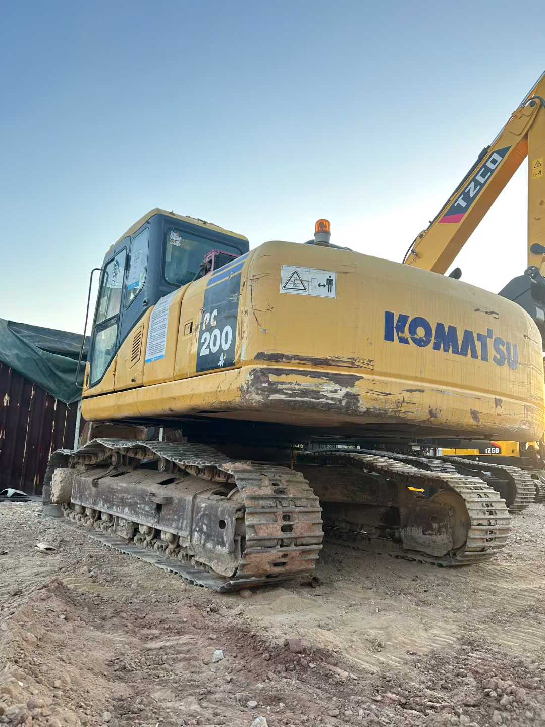 Buy Komatsu PW200-7 Used Excavator / 3 Used Komatsu PW200-7 Excavator 2016 Model / 3